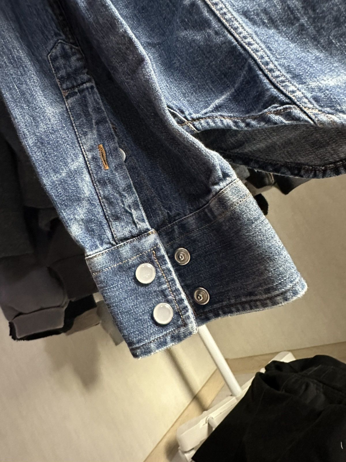 Pierre Balmain PIERRE BALMAIN DENIM SHIRT Size US M / EU 48-50 / 2 - 8 Thumbnail