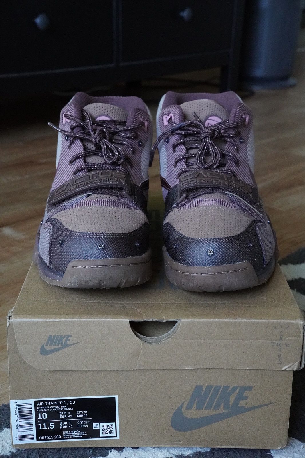 Nike × Travis Scott Nike Air Trainer Travis Scott Size US 10 / EU 43 - 3 Thumbnail