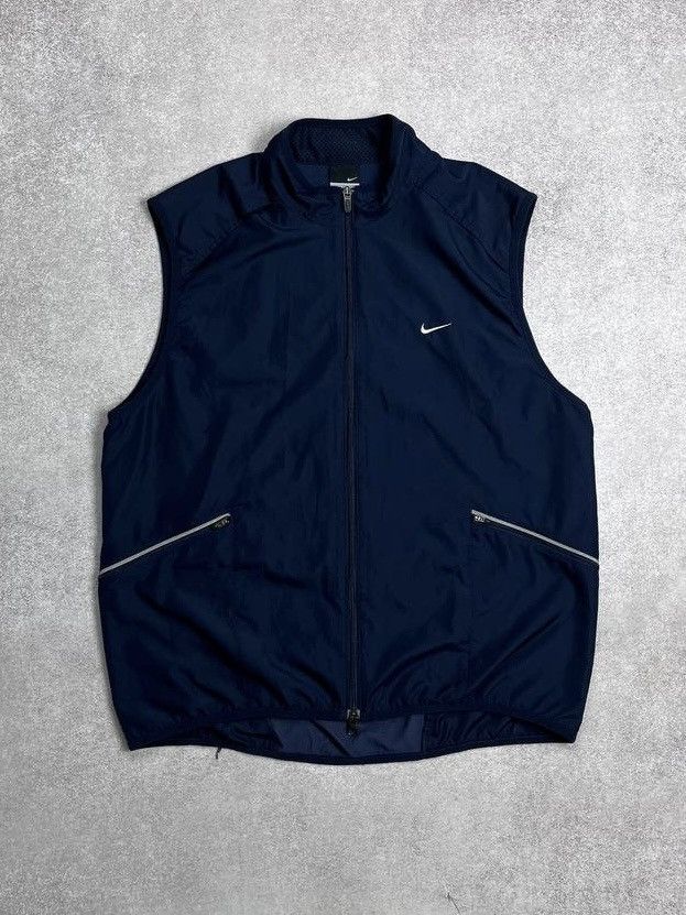 Nike Vintage Nike Swoosh Nylon Vest L Y2K Size US L / EU 52-54 / 3 - 1 Thumbnail