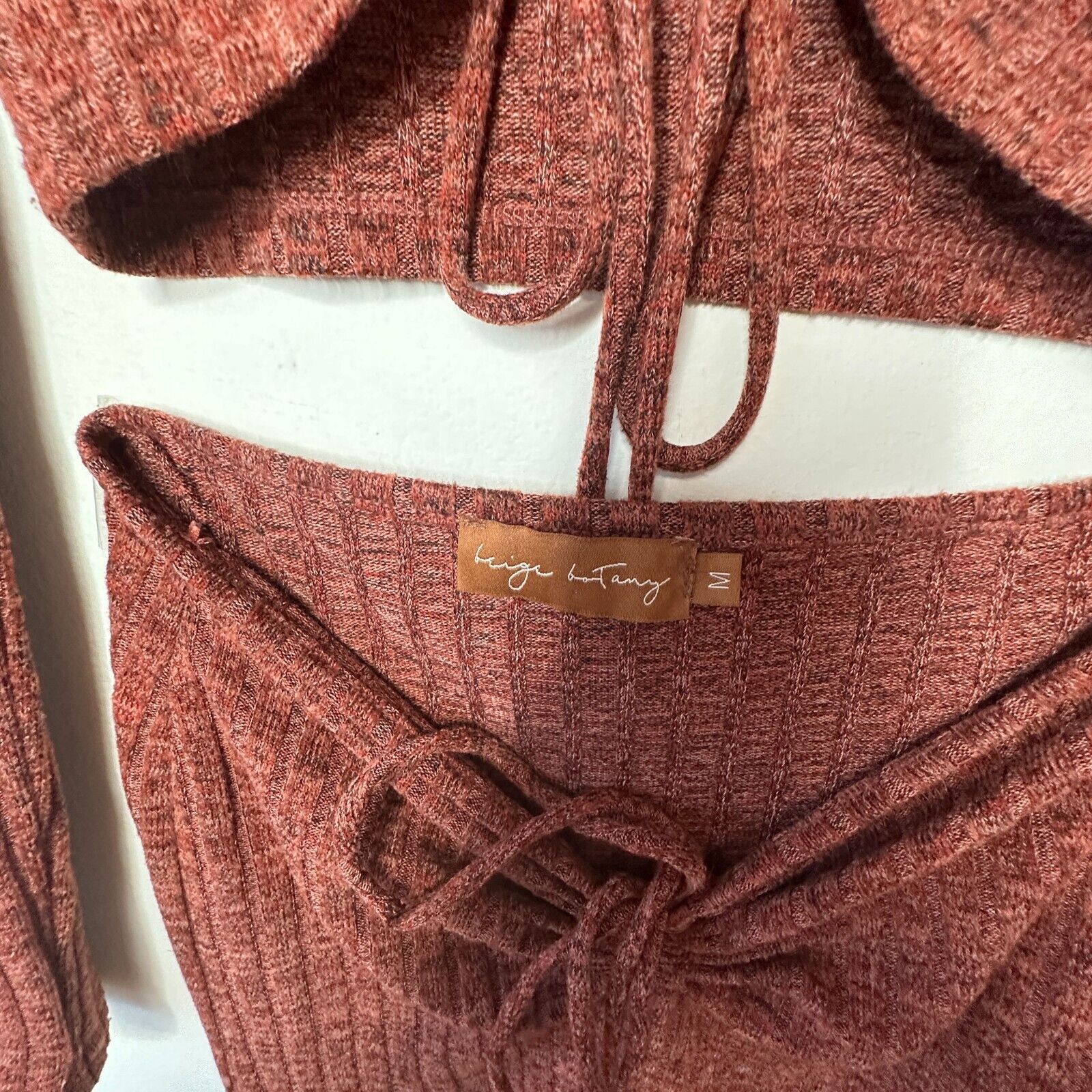 Other Beige Botany Rust 2-Piece Rib Knit Skirt + VNeck Top M Size M / US 6-8 / IT 42-44 - 6 Thumbnail