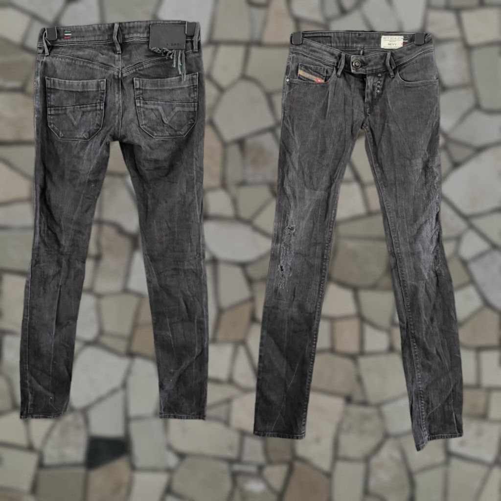 Diesel DIESEL NEVY Jeans Women W25 L34 Stretch Black Grey Wash 008ZQ Made in Italy Skinny 5-Pocket Denim Size 42" / US 20 - 1 Thumbnail