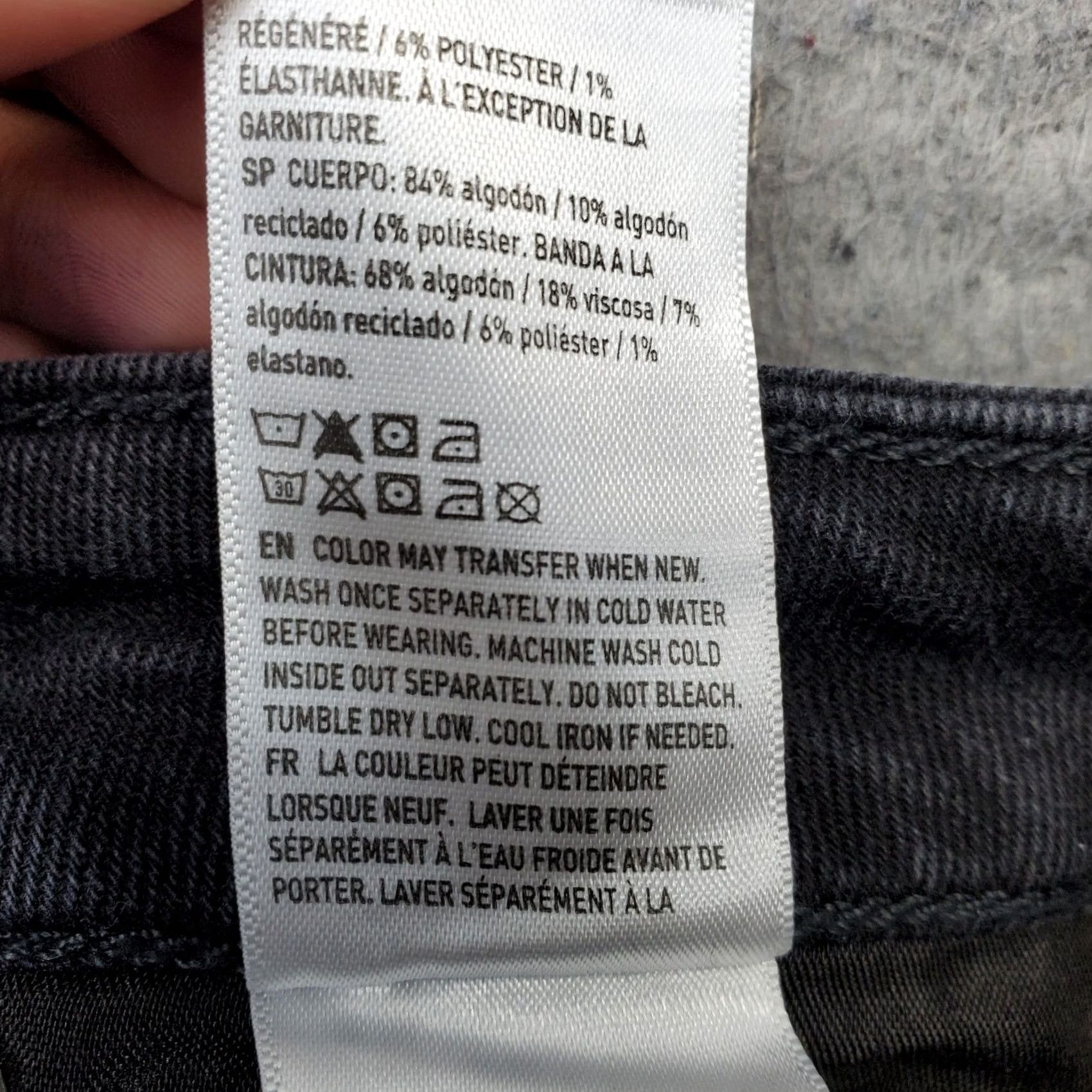 American Eagle Outfitters American Eagle Jeans Womens 0 Black Denim Distressed Dark Wash Casual Skinny Leg Jeans Size 25" / US 0 / IT 36 - 6 Thumbnail