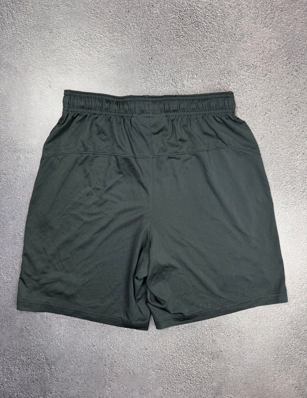Under Armour southampton soccer football shorts Size US 30 / EU 46 - 5 Thumbnail