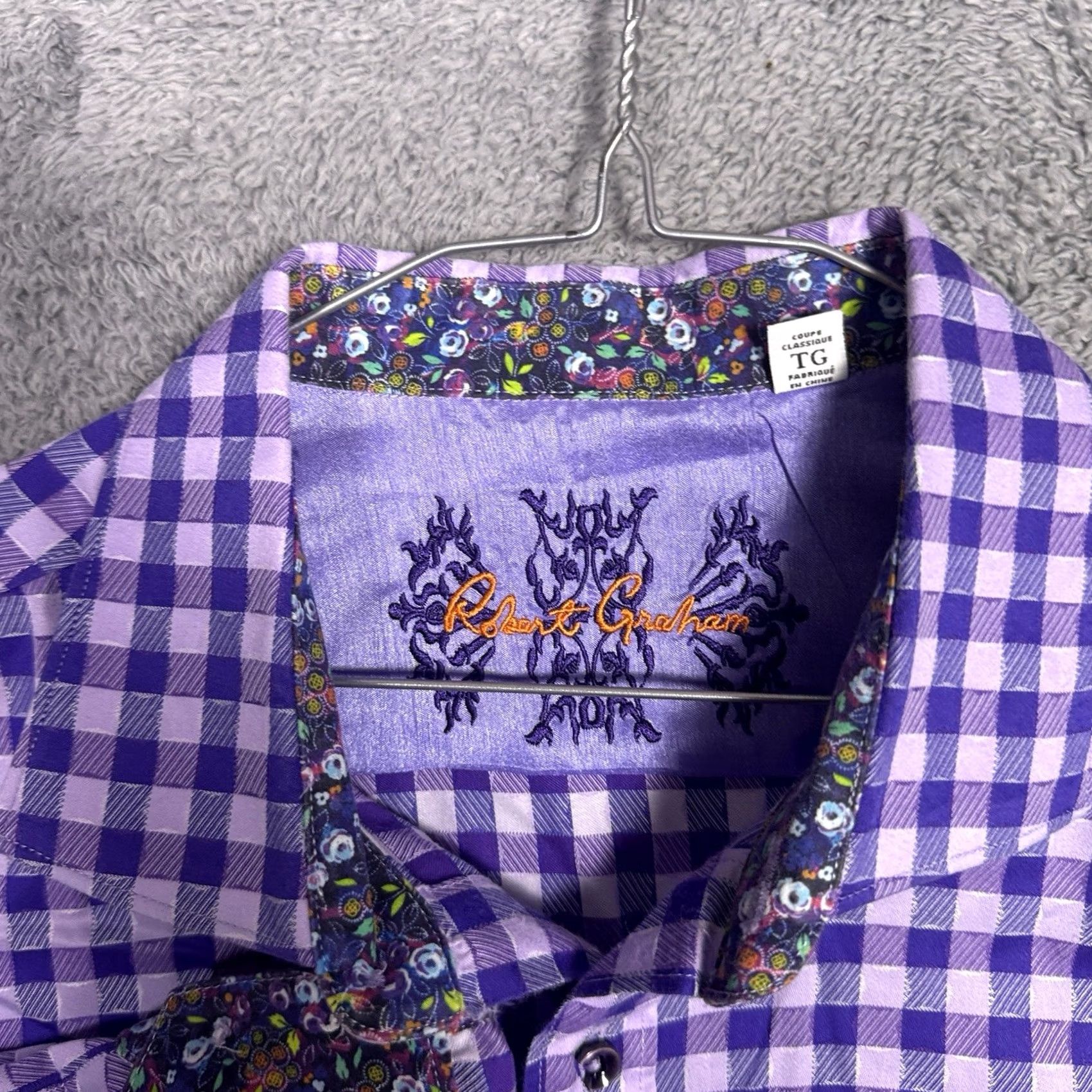 Robert Graham Robert Graham Shirt Mens XL Flip Cuff Classic Preppy Gingham Check Floral Art Size US XL / EU 56 / 4 - 3 Thumbnail