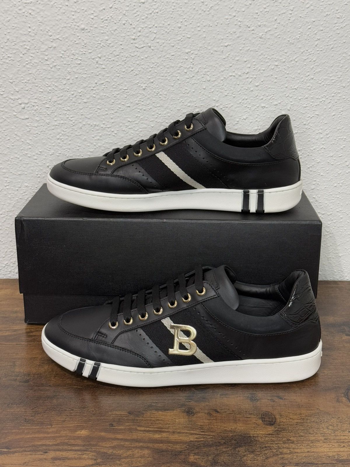 Bally BALLY Wilsy Striped Logo Leather Sneakers size 9 Size US 9 / EU 42 - 5 Thumbnail