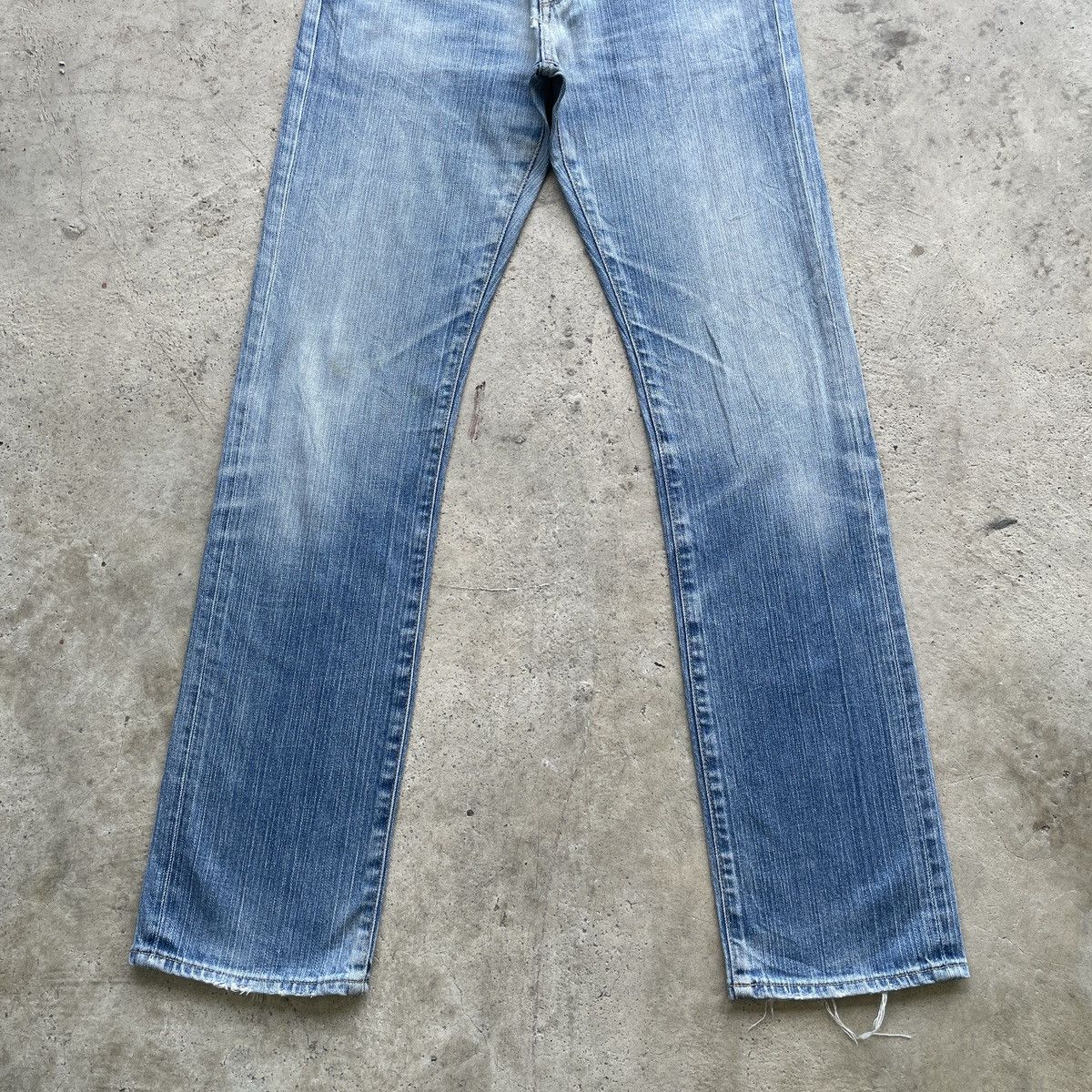 Japanese Brand W31x32.5 Vintage Japanese Brand Jeans Faded Denim Pants Size US 31 - 4 Thumbnail