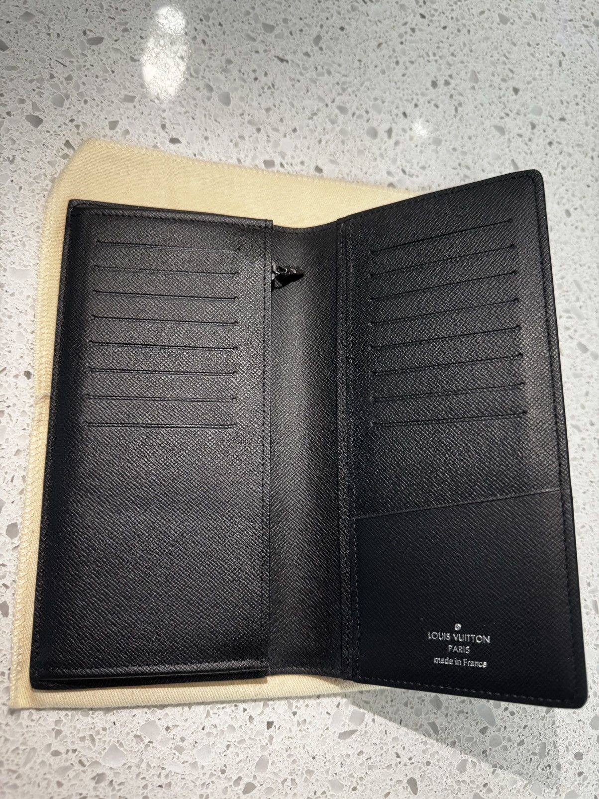 Louis Vuitton Louis Vuitton Brazza Wallet in Monogram Eclipse Size ONE SIZE - 2 Thumbnail