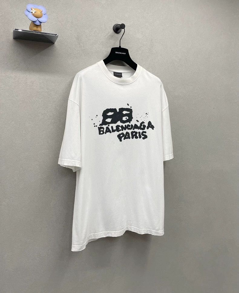 Balenciaga Balenciaga White Double B Short Sleeve Size US L / EU 52-54 / 3 - 3 Thumbnail