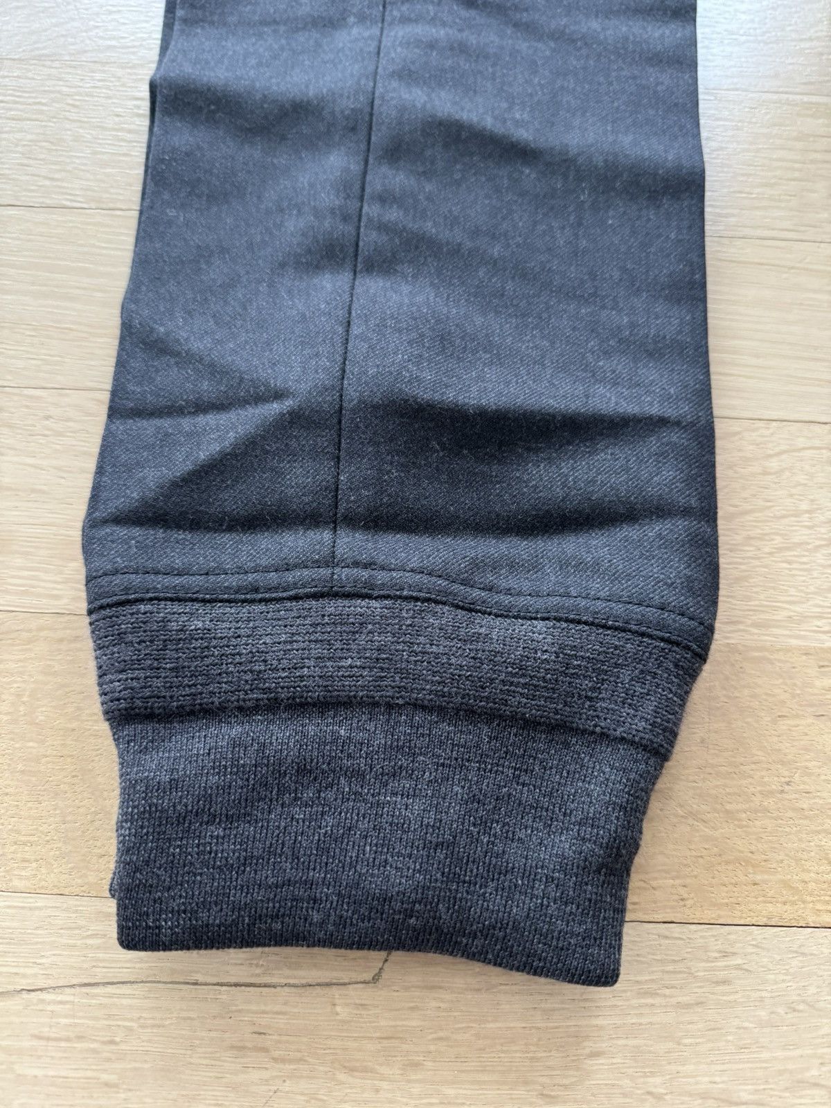 Moncler Cargo pants Size US 31 - 2 Thumbnail