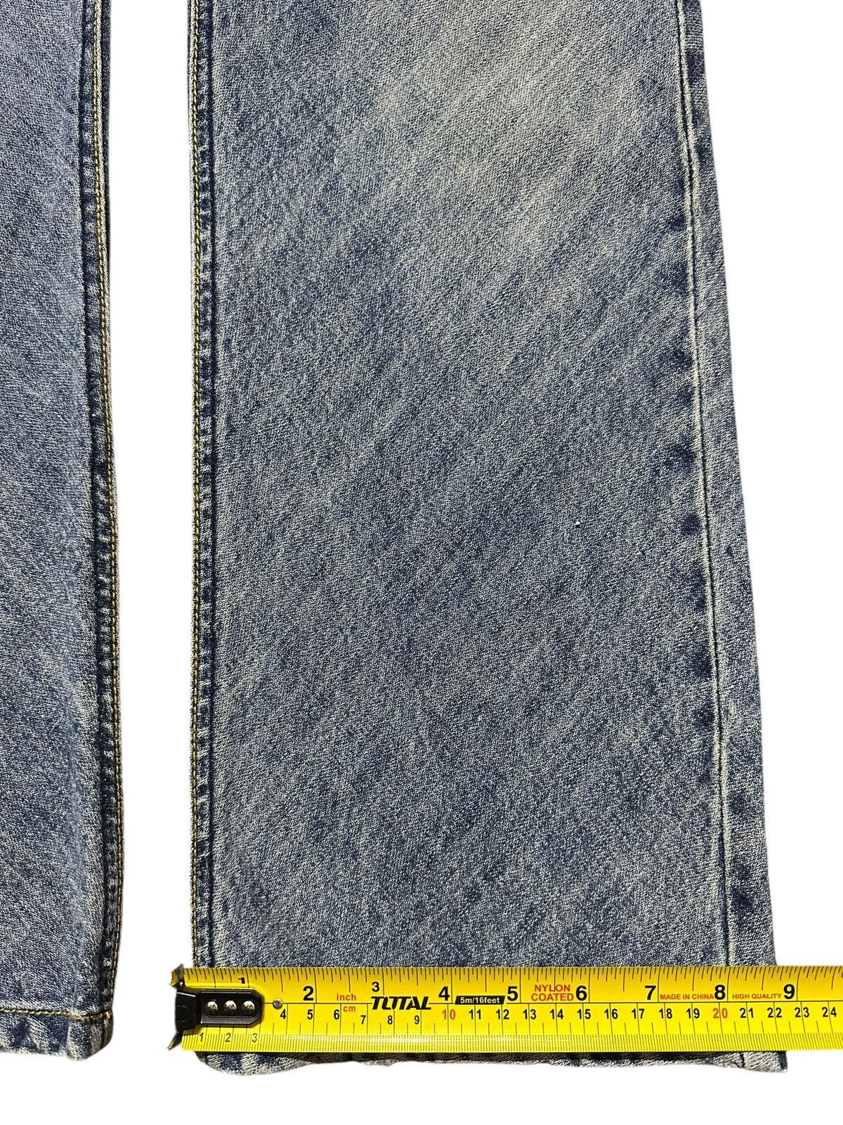 Japanese Brand Vintage Japanese Brand Blue Faded Wash Whiskers Style Jeans Size US 34 / EU 50 - 17 Thumbnail