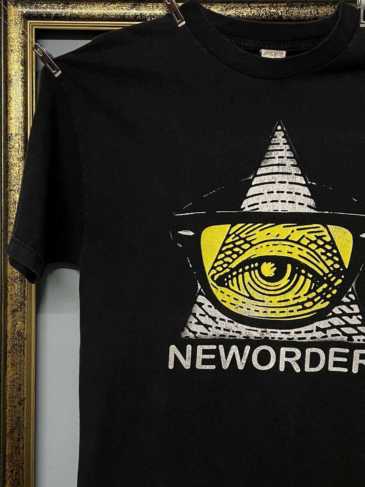 Band Tees Vintage Original Neworder Band Tee Pyramid Illustrated Tour Size US M / EU 48-50 / 2 - 4 Thumbnail