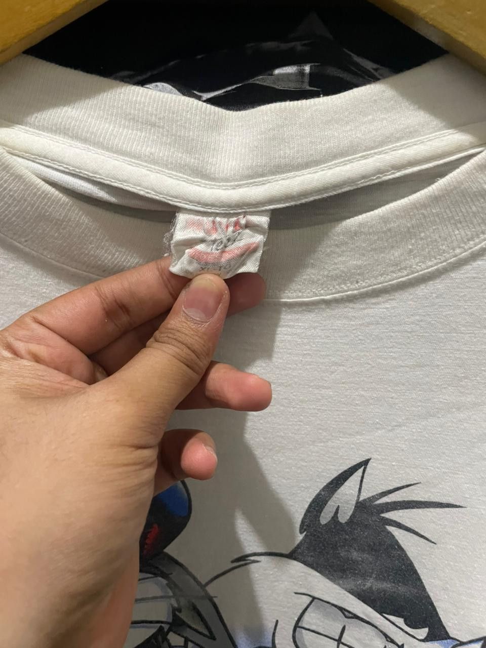 Other warner bross Size US XL / EU 56 / 4 - 2 Thumbnail