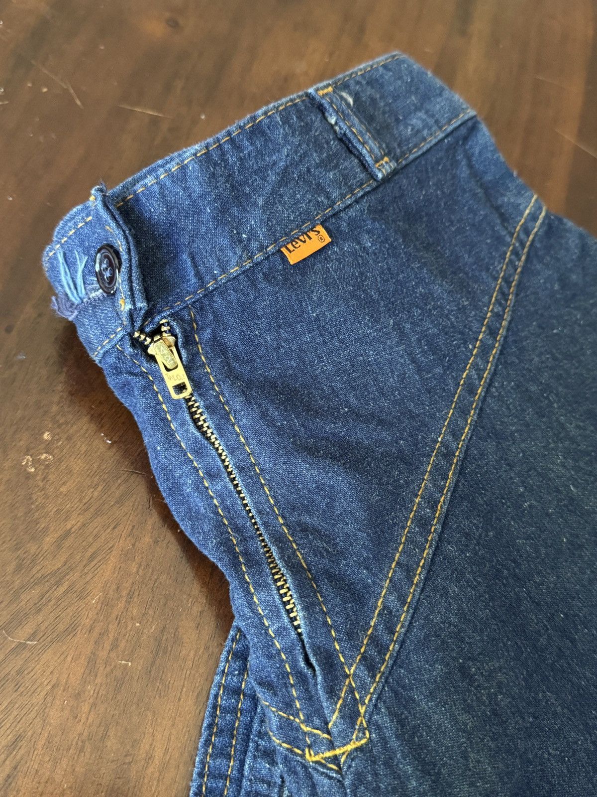 Levi's Vintage Clothing Levi’s Orange Tab Flared Denim Skirt Size 25" / US 0 / IT 36 - 14 Thumbnail