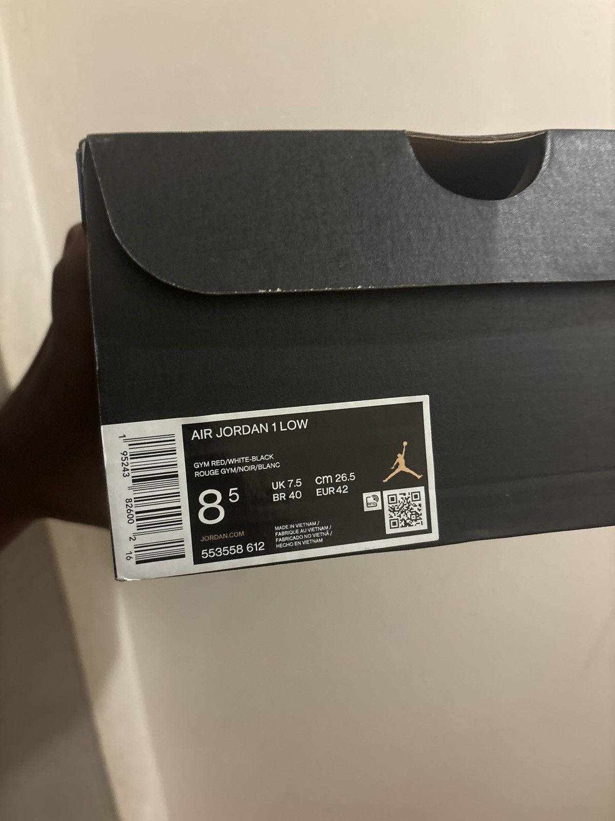 Jordan Brand Jordan 1 Low Bred Toe Size US 8.5 / EU 41-42 - 7 Thumbnail