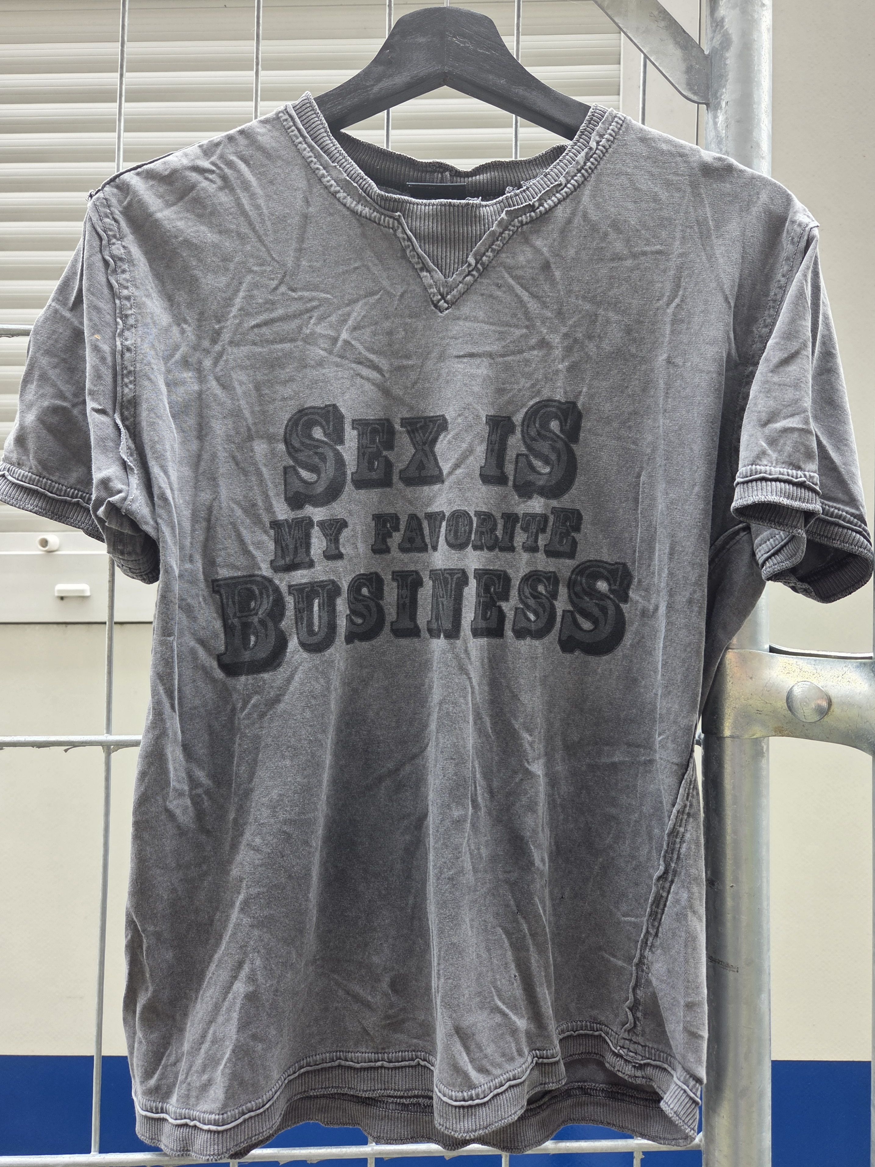 Dolce & Gabbana Dolce & Gabbana SS03 Distressed T-shirt Size US S / EU 44-46 / 1 - 2 Thumbnail