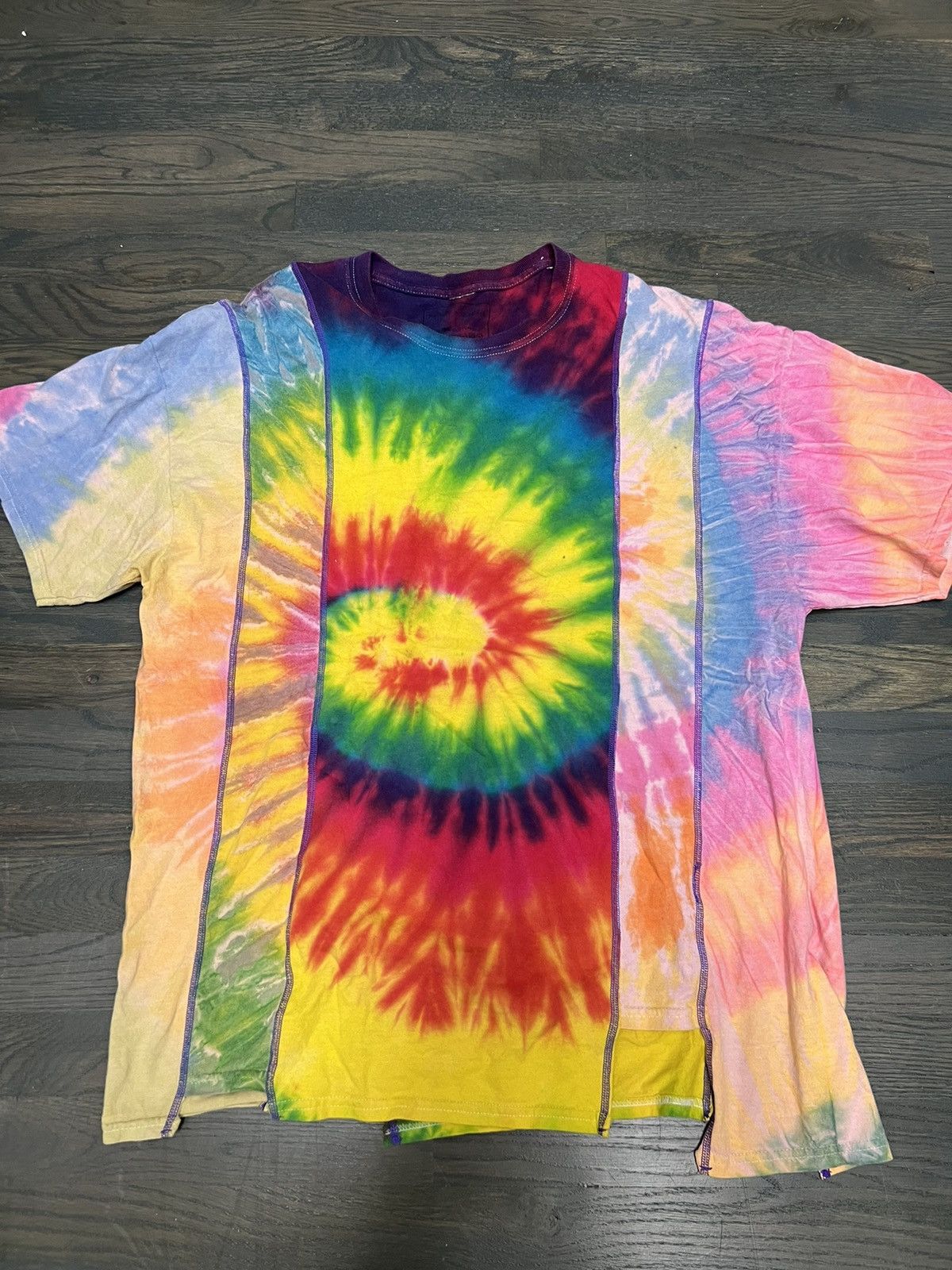 Nepenthes Needles rainbow t-shirt Size US L / EU 52-54 / 3 - 2 Thumbnail