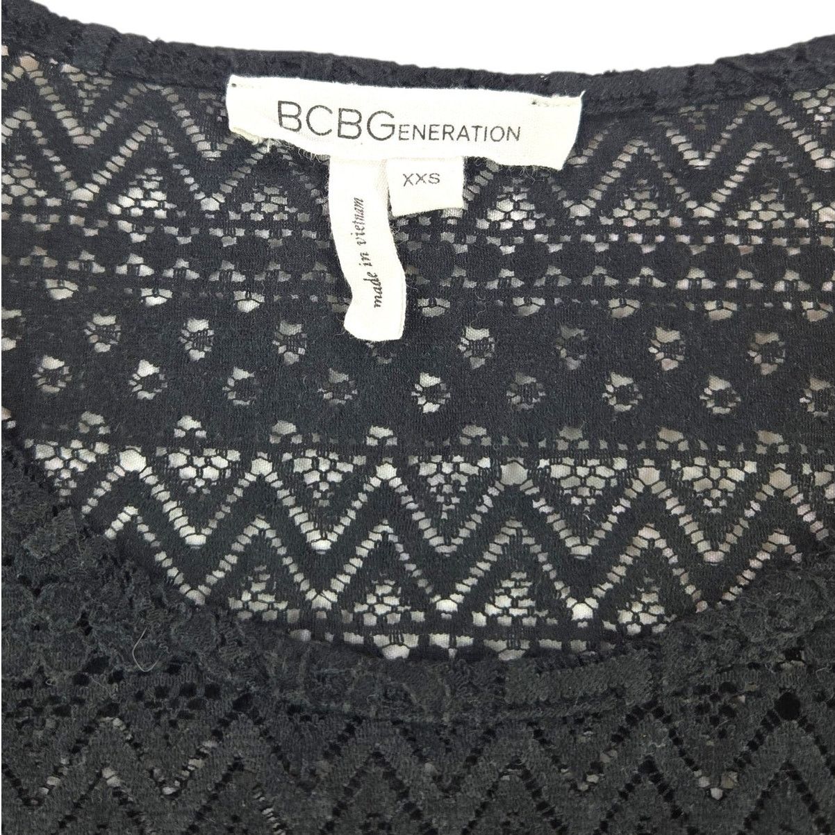 BCBGeneration BCBGeneration | Black Lace Short Sleeve Shirt | Size XXS Size XXS / US 00 / IT 34 - 3 Thumbnail