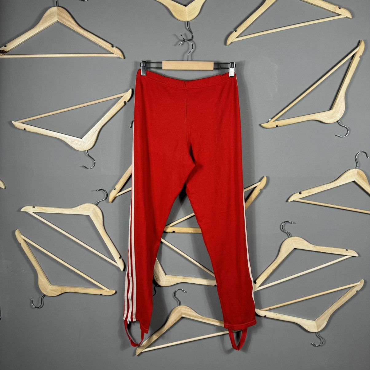 Vintage Vintage Adidas 70-80s Red Tracksuit Size US S / EU 44-46 / 1 - 18 Thumbnail