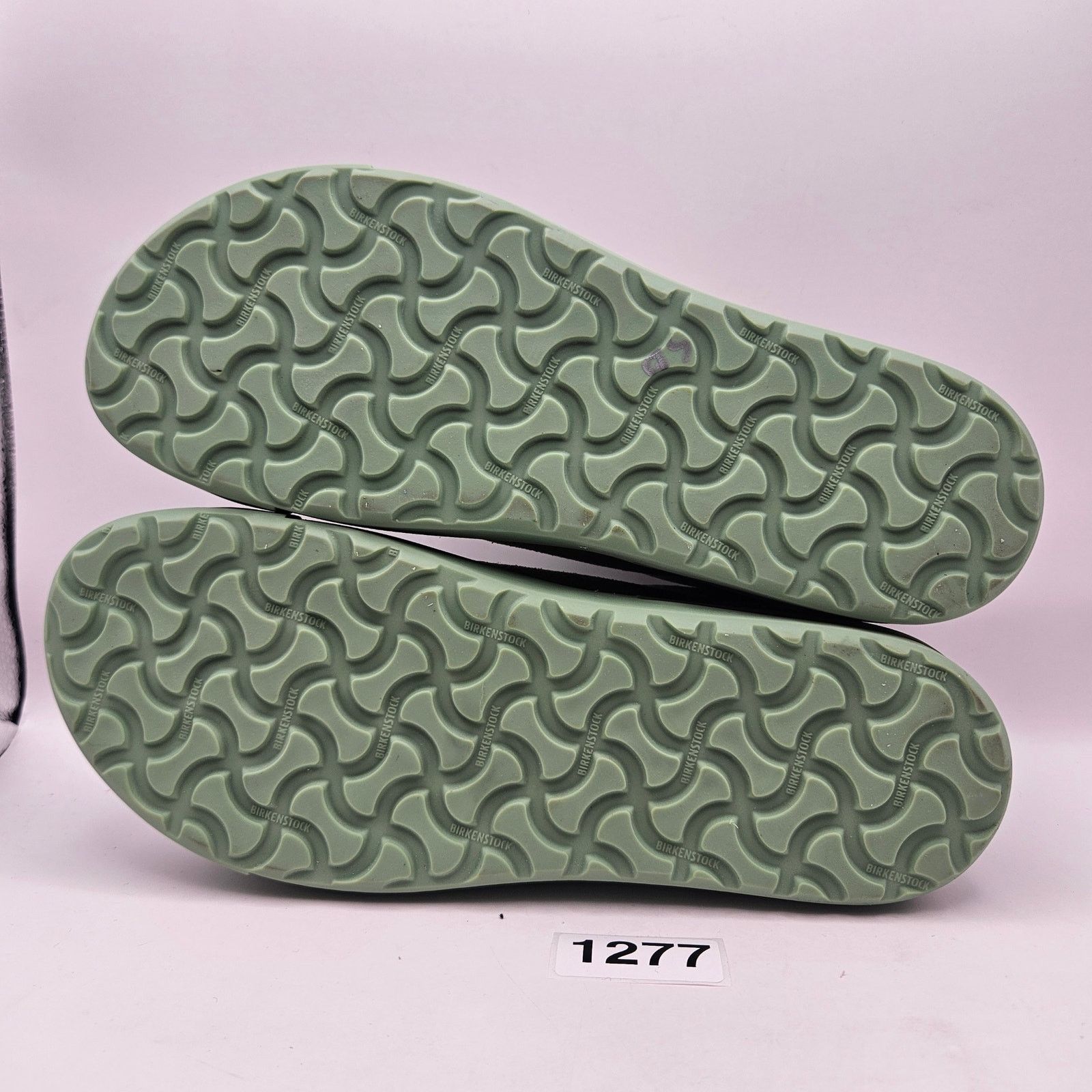 Birkenstock BIRKENSTOCK WOMEN'S 9 BEND LOW SUEDE MATCHA SNEAKER Size US 9 / IT 39 - 5 Thumbnail