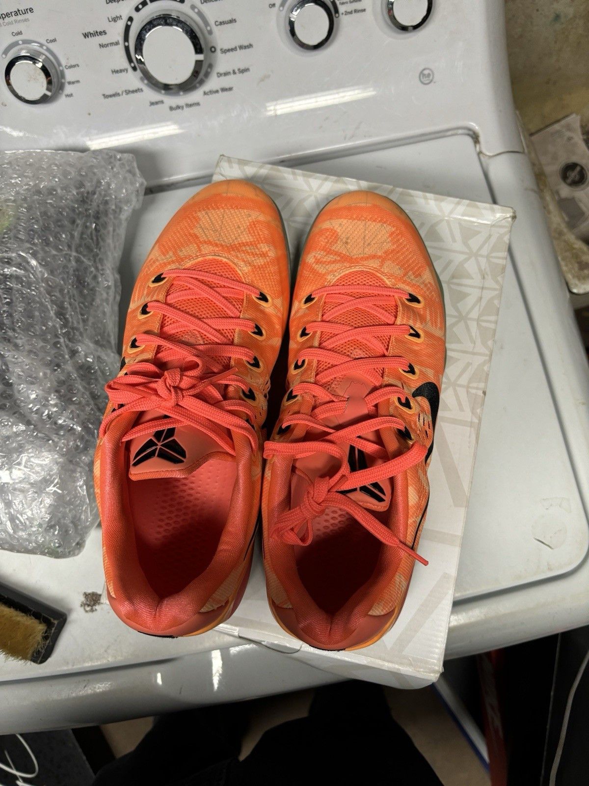 Nike Nike Kobe 9 EM Bright Mango Size US 11 / EU 44 - 3 Thumbnail