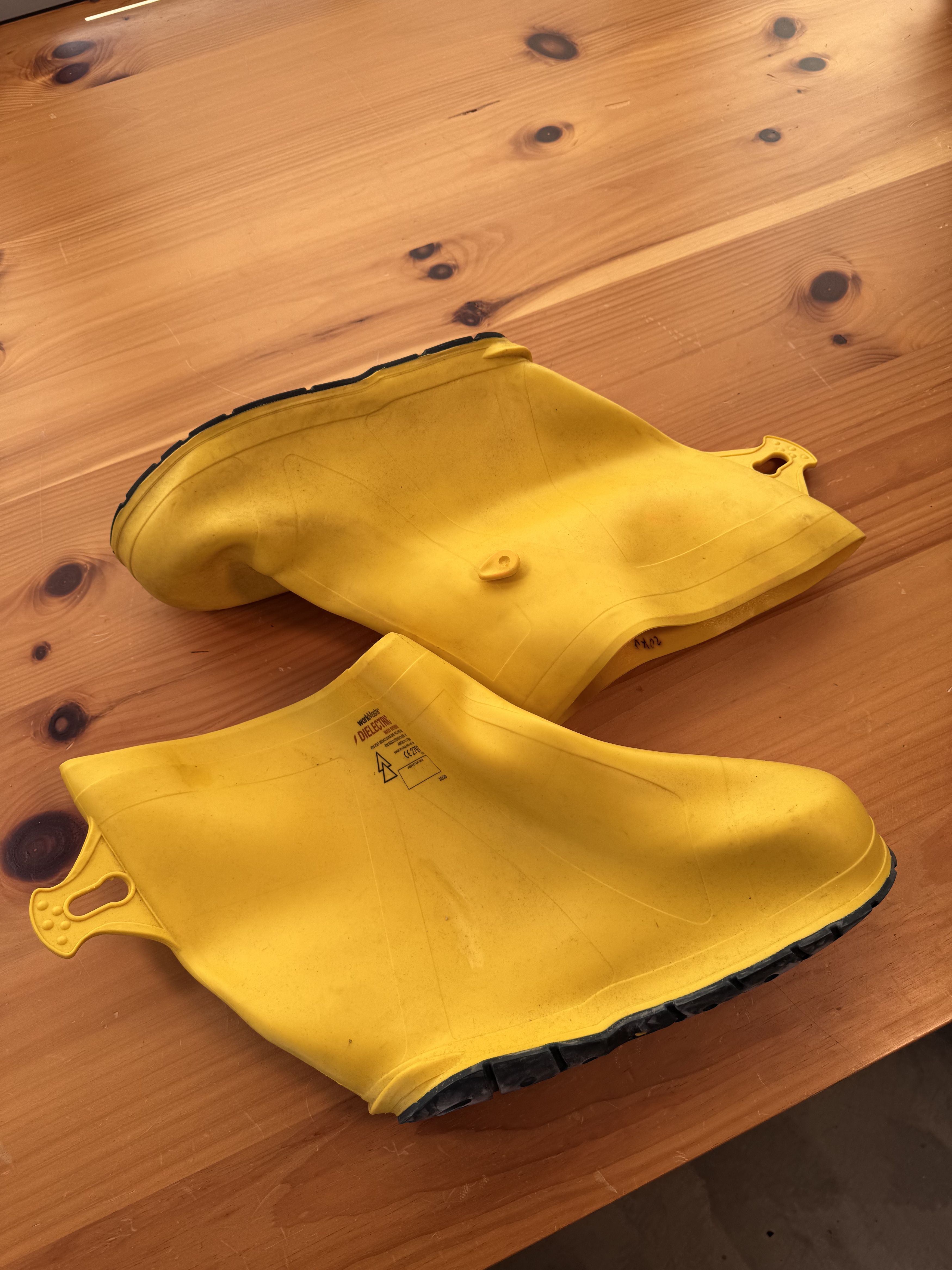 Japanese Brand Over boot work rubber Size US 9 / EU 42 - 1 Thumbnail