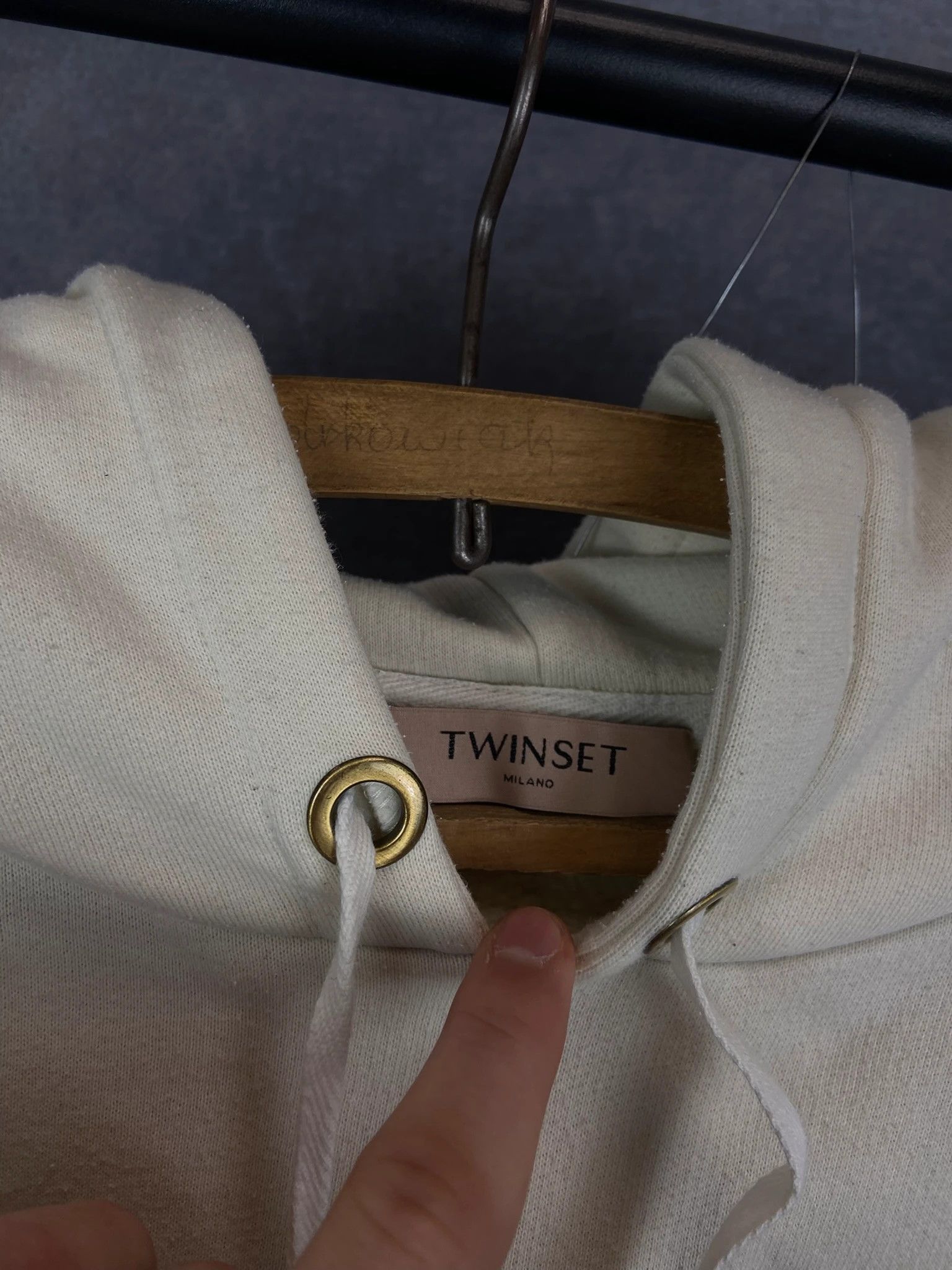 Vintage Twinset Milano Women Hoodie Beige Lace Logo Cropped L Size US L / EU 52-54 / 3 - 3 Thumbnail