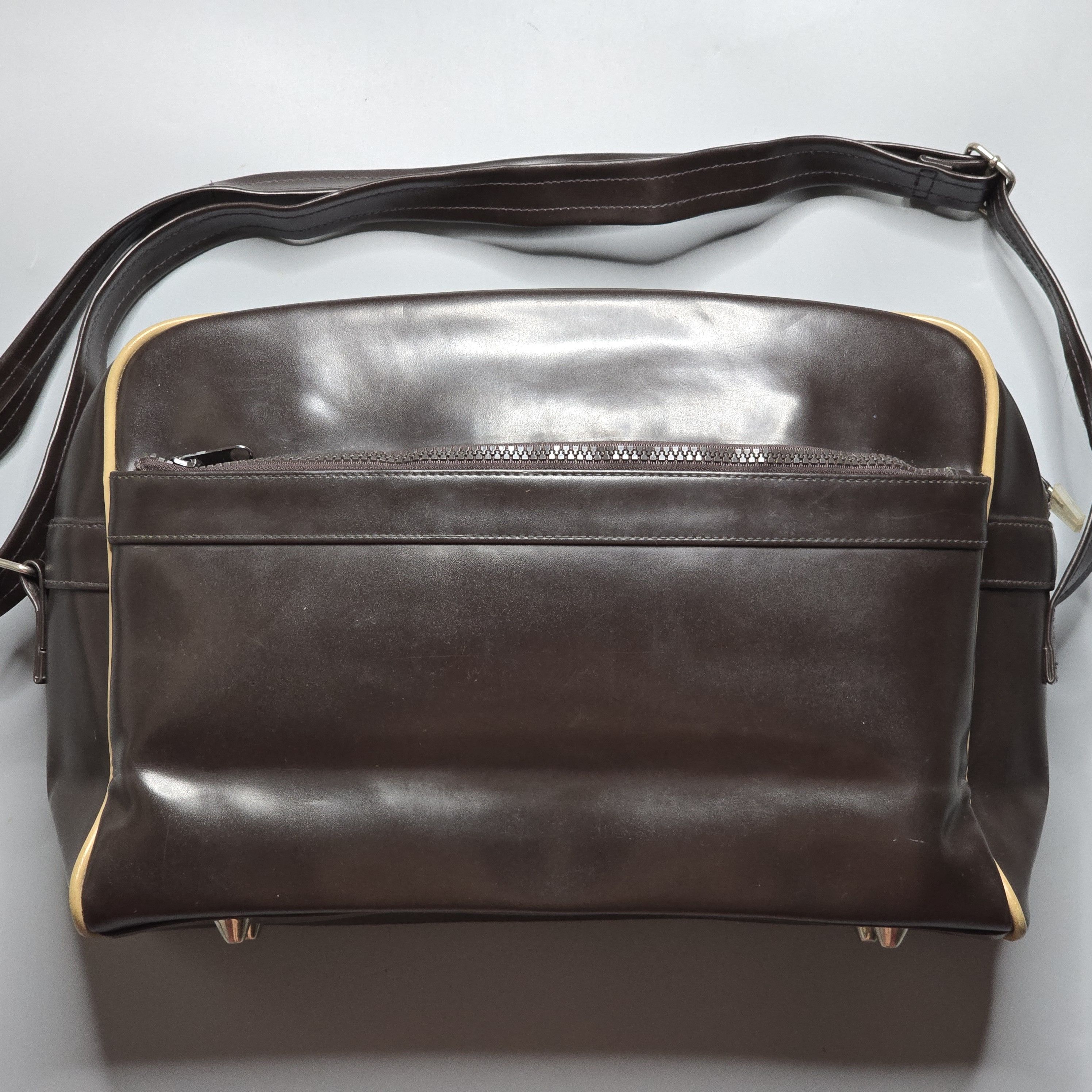 Walter Van Beirendonck W & LT - 90s "W" Logo Messenger Bag Size ONE SIZE - 3 Thumbnail