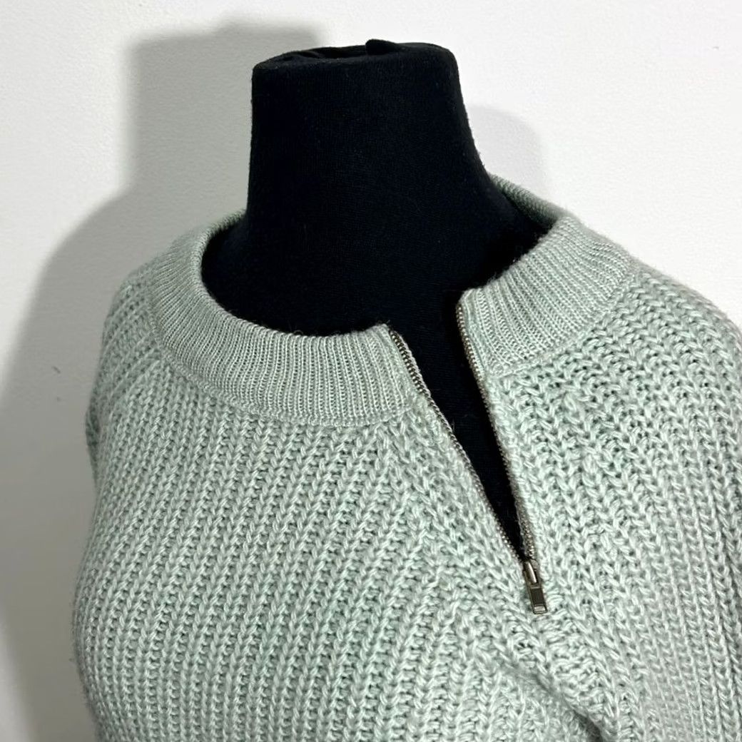 Vintage J Crew Wool Mohair Blend Grew Neck Sweater Zipper Detail Womens Small Gray Size S / US 4 / IT 40 - 2 Thumbnail