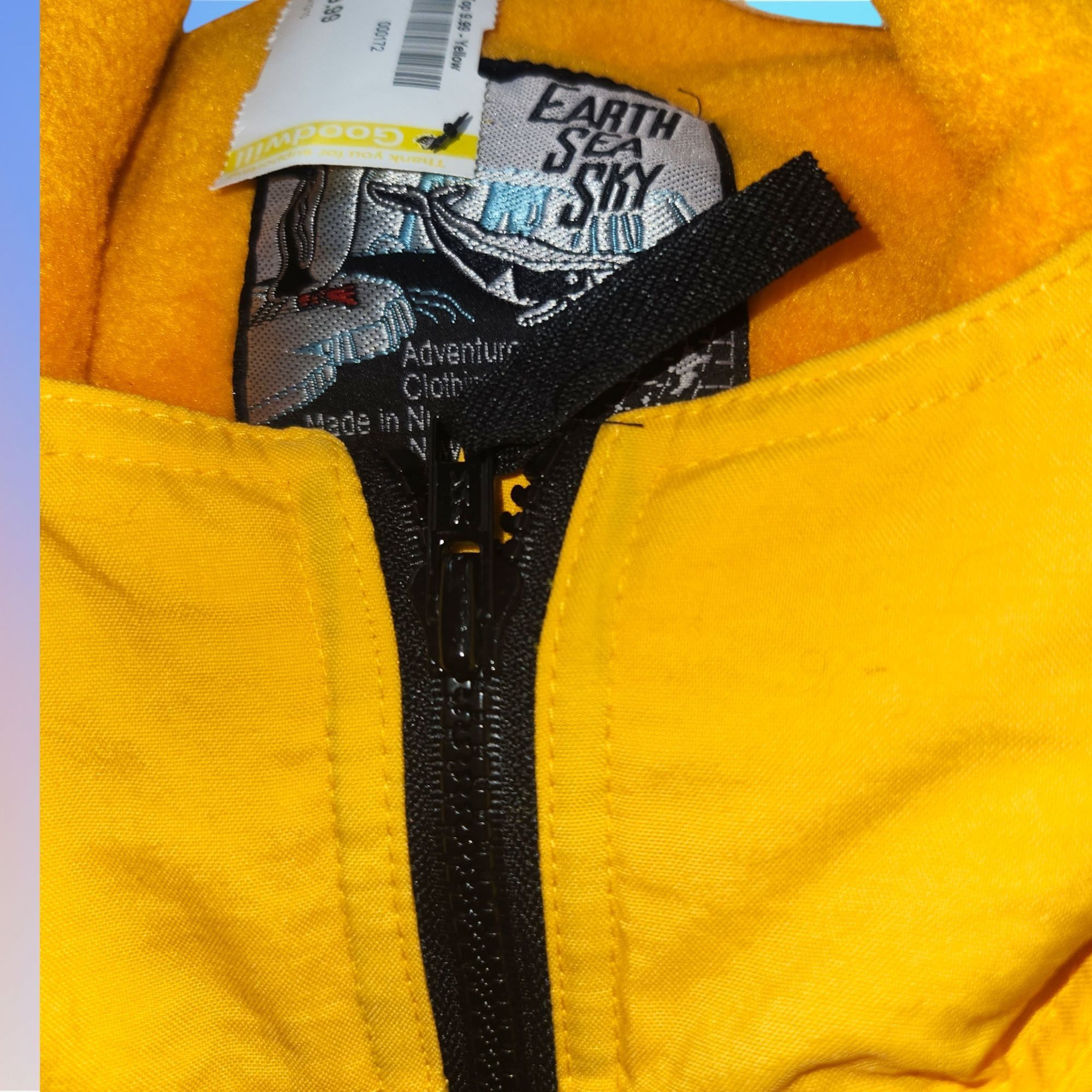 Other International Antarctic Centre Yellow Hooded Jacket Mens Sma Size US S / EU 44-46 / 1 - 5 Thumbnail
