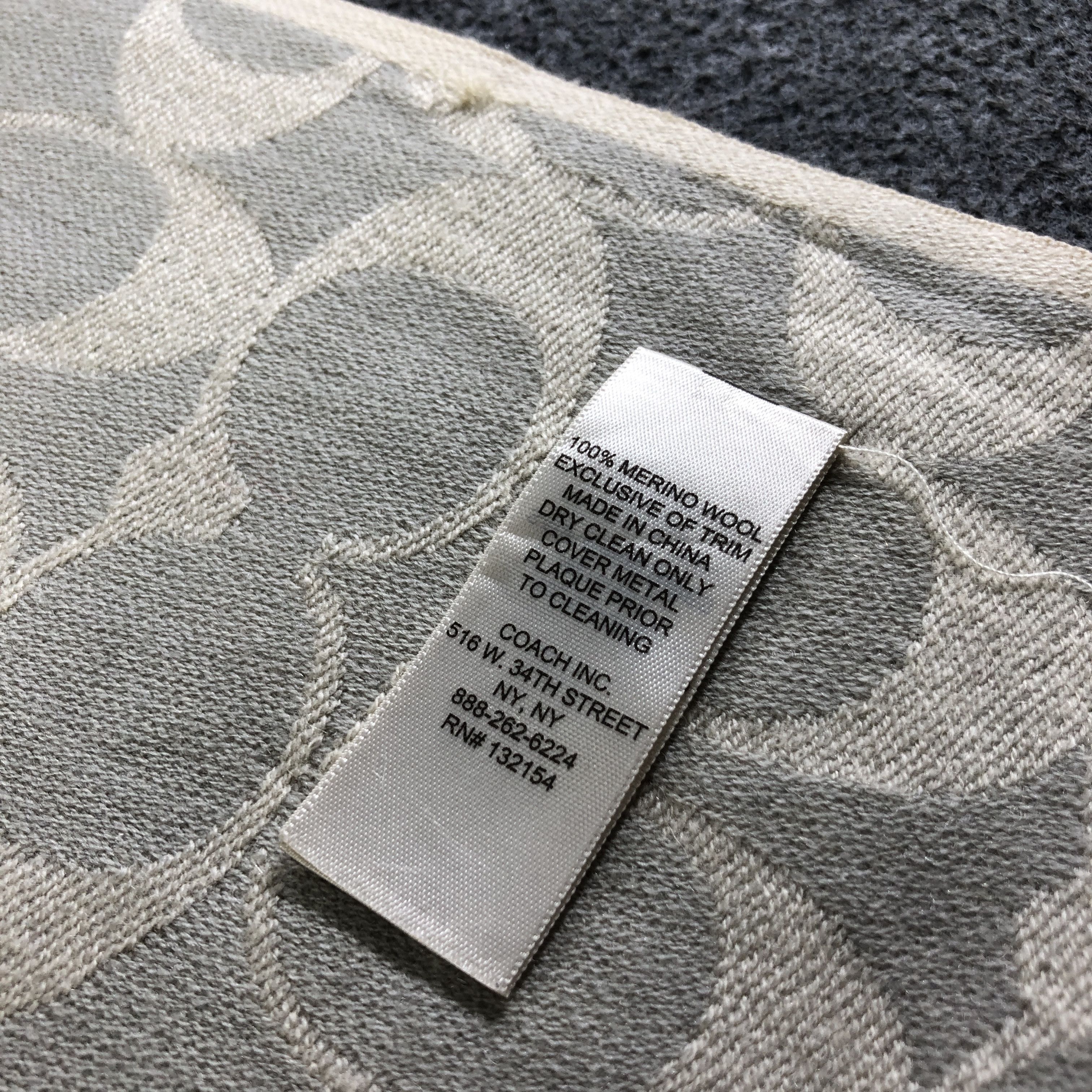 Coach Coach Monogram Merino Scarf Muffler Neckwear V2666 Size ONE SIZE - 5 Thumbnail