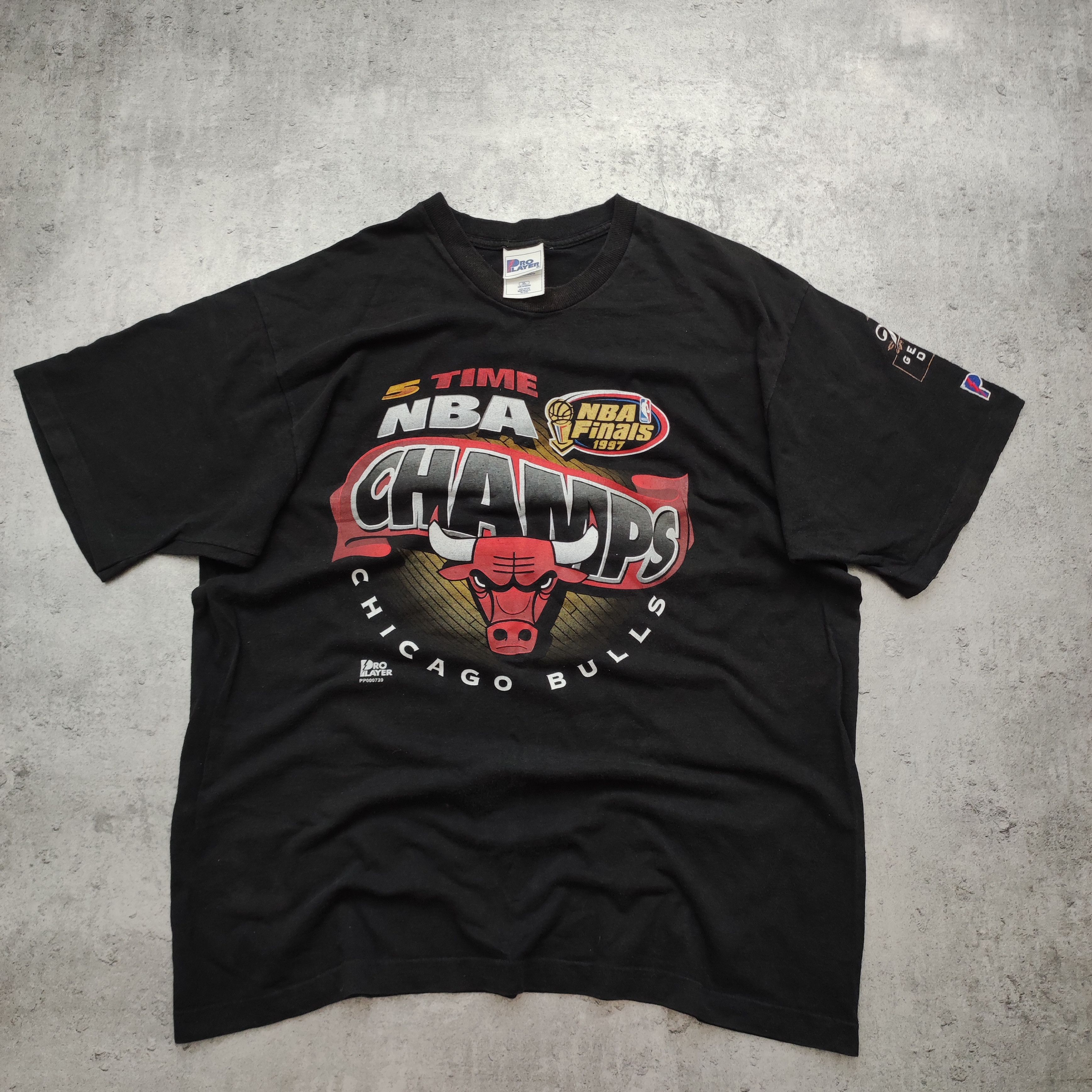NBA × Vintage RARE 1997 OG Chicago Bulls NBA Champions Prormo Tee Size US L / EU 52-54 / 3 - 2 Thumbnail