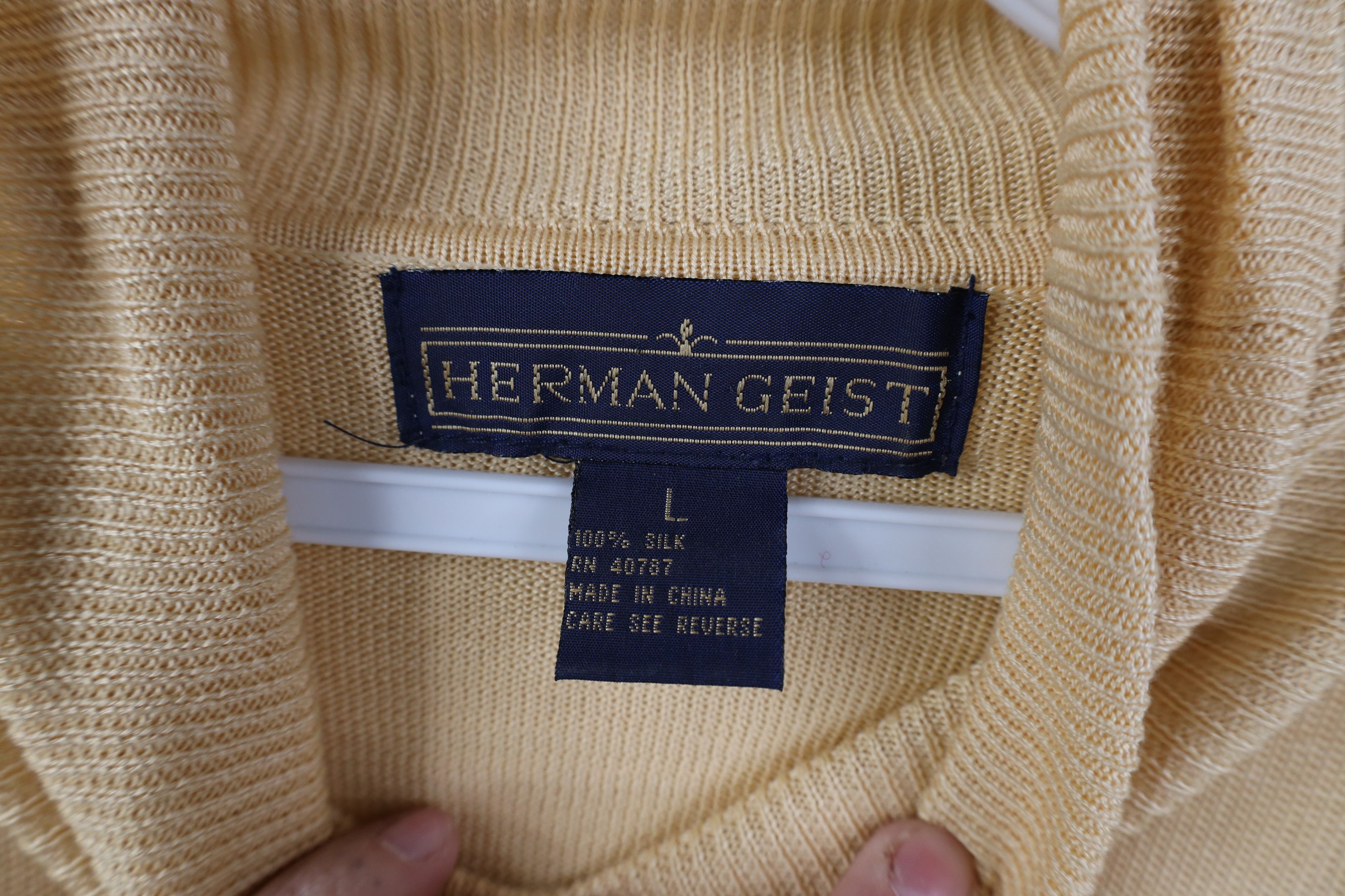 Vintage Vintage 90s Streetwear Silk Knit Turtleneck Sweater Gold Size L / US 10 / IT 46 - 8 Thumbnail
