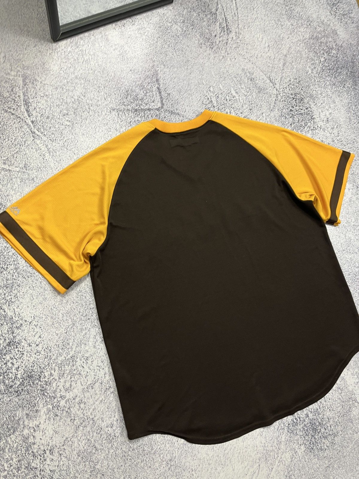 MLB × Majestic × Vintage Vintage Baseball San Diego MLB Majestic Padres Jersey Size US XXL / EU 58 / 5 - 12 Thumbnail