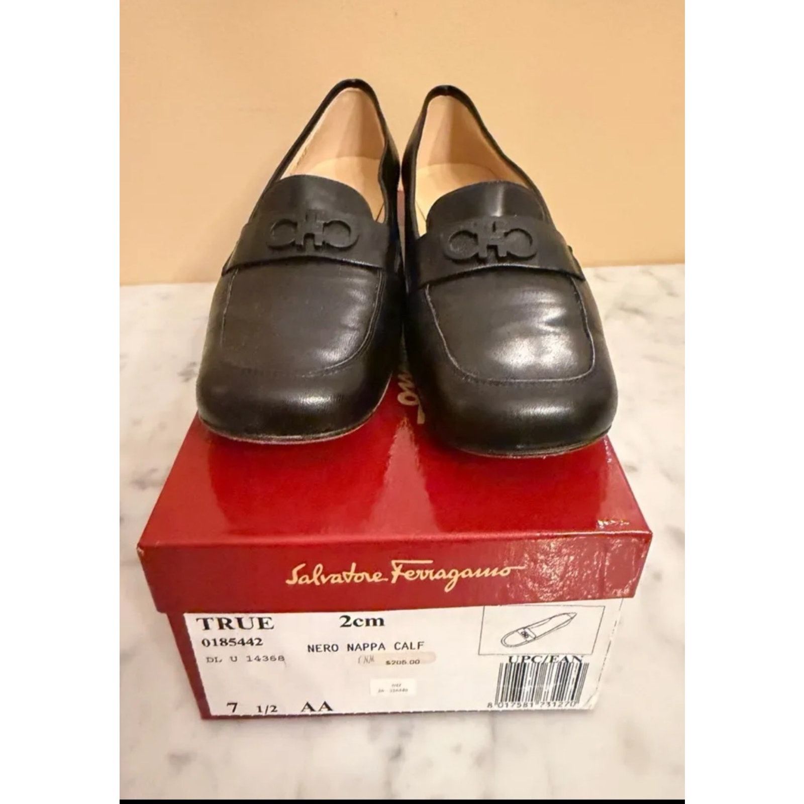 Salvatore Ferragamo Vintage Rare Salvatore Ferragamo Gancini Loafers Black 7.5AA Size US 7.5 / IT 37.5 - 7 Thumbnail