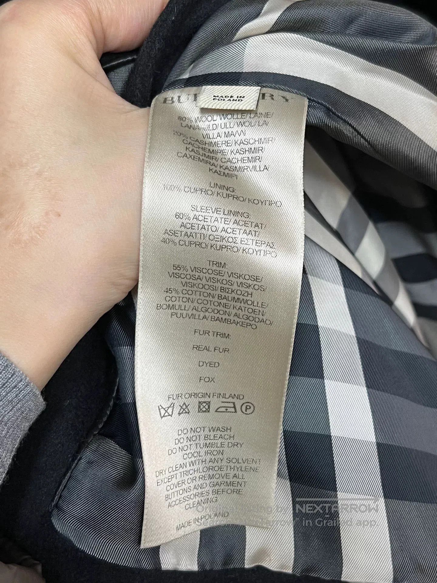 Burberry Burberry Check Fur Collar Coat. Size L / US 10 / IT 46 - 4 Thumbnail