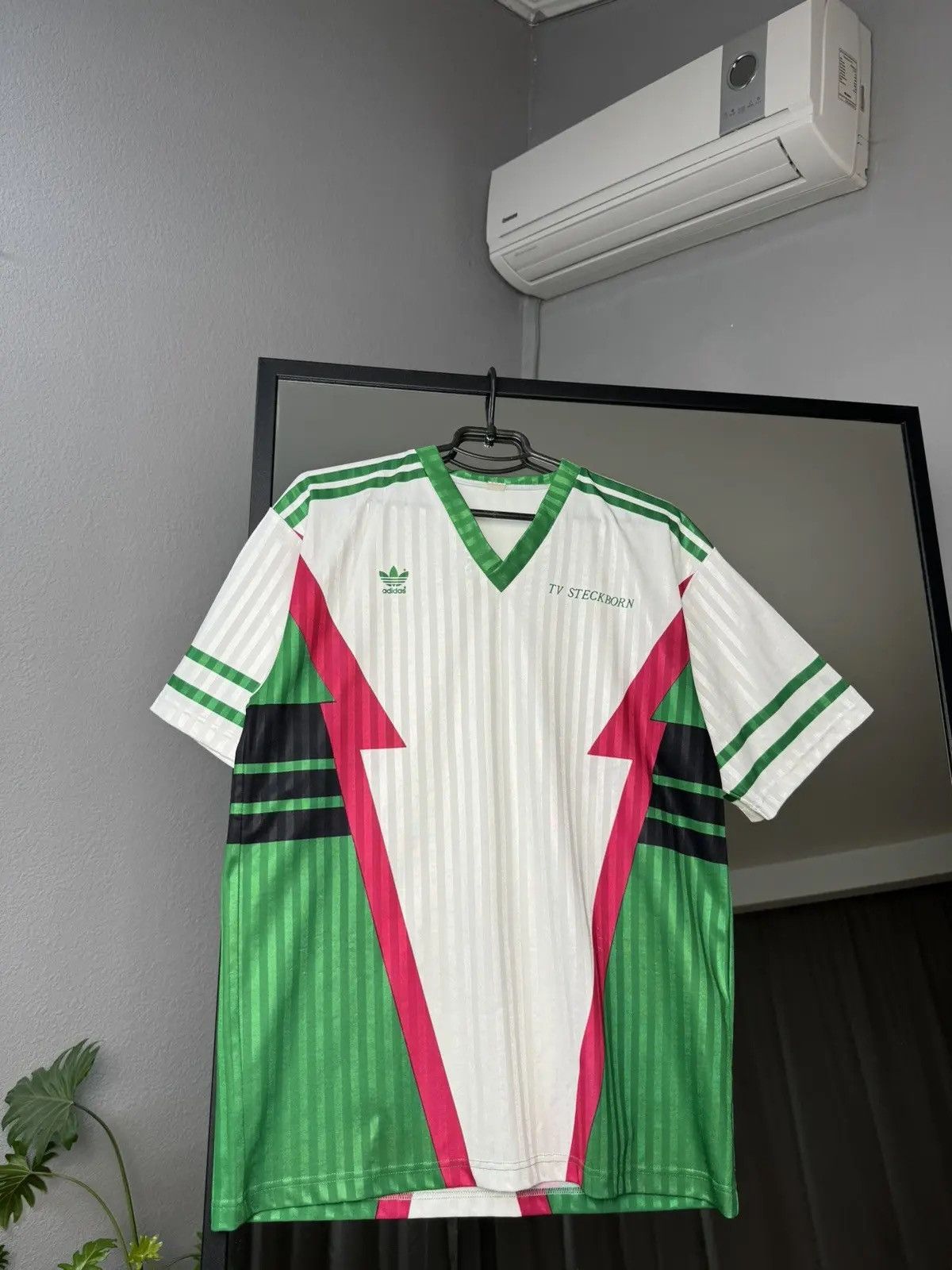 Adidas Very rare Adidas West Germany vintage jersey football tee Size US L / EU 52-54 / 3 - 1 Thumbnail