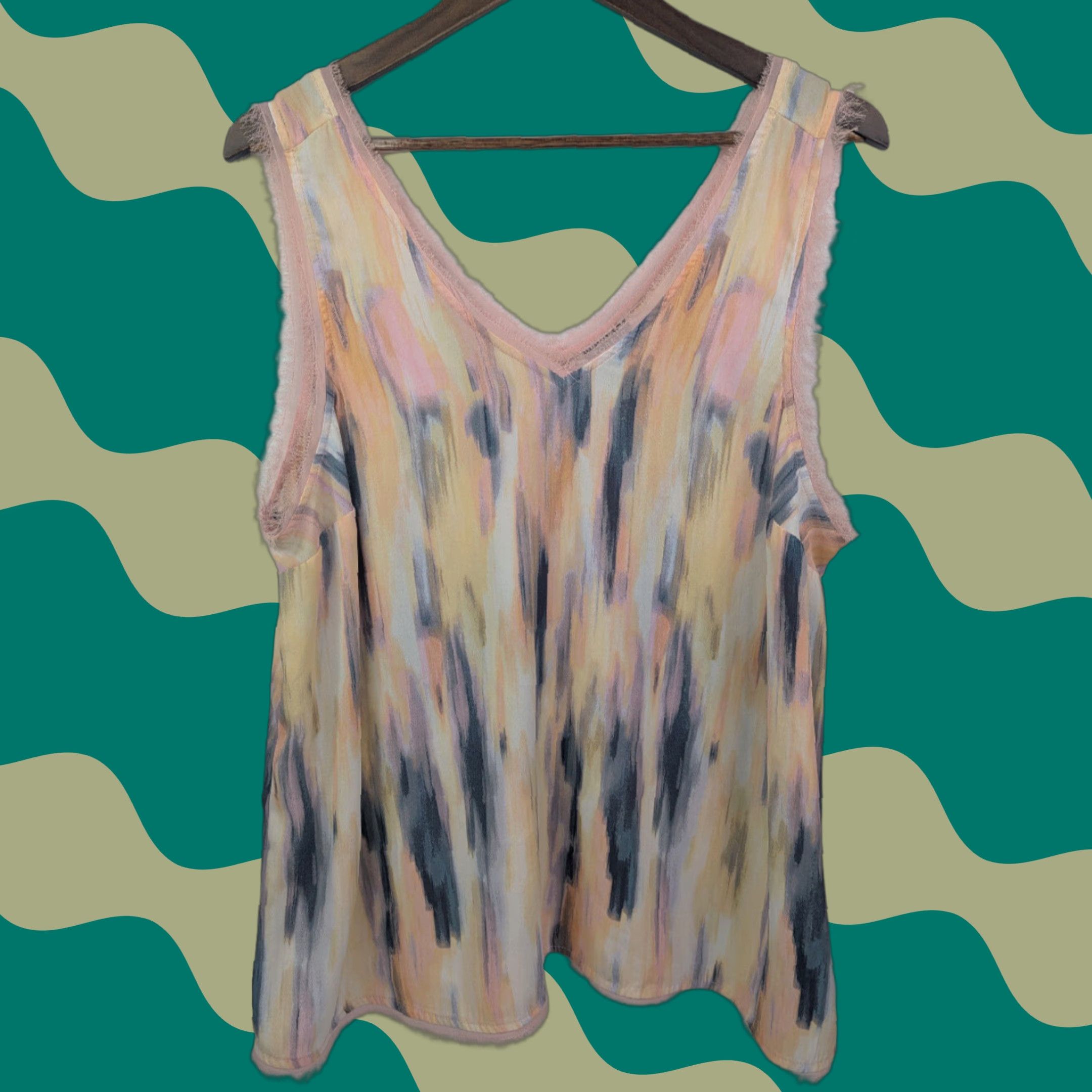 Torrid Torrid Blouse Women's V-Neck Tank Georgette Multicolor 0X Plus Size L/12 Size XL / US 12-14 / IT 48-50 - 1 Thumbnail