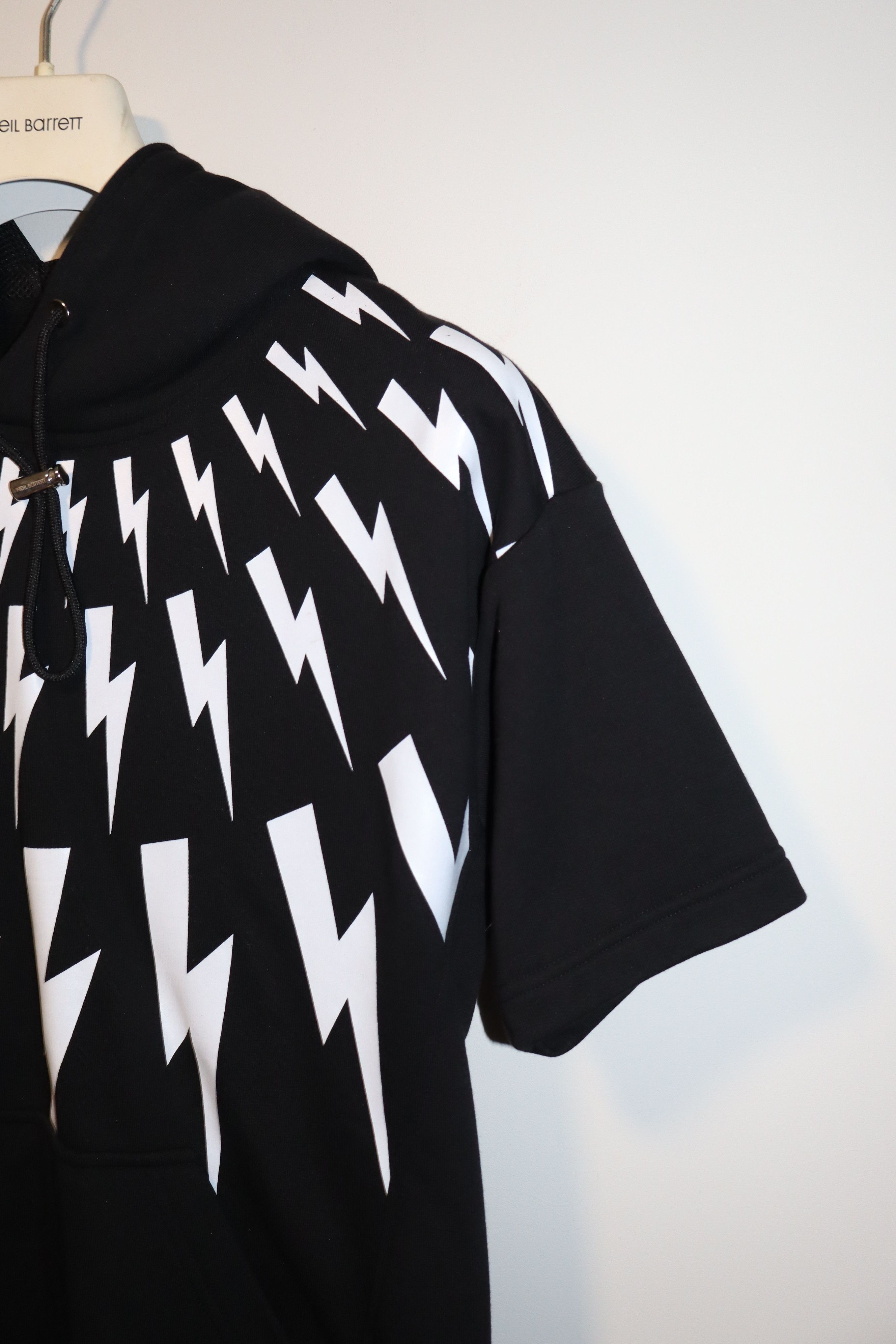 Neil Barrett Oversized hooded t-shirt Size US XXS / EU 40 - 2 Thumbnail