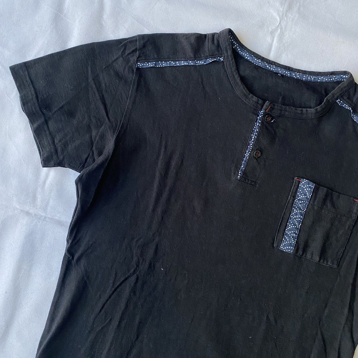 If Six Was Nine × Japanese Brand × semanticdesign Minimalist Japanese Sashiko Patch Pocket Accent Henley Tees Size US M / EU 48-50 / 2 - 3 Thumbnail