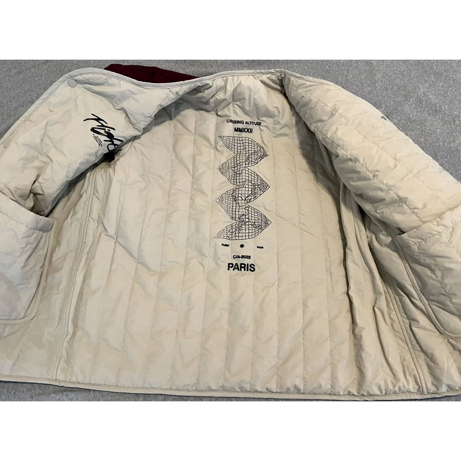 Nike VINTAGE Nike Air Jordan Flight Heritage Reversible Jacket DX4349-680 Mens Large NWT 50 Size US L / EU 52-54 / 3 - 3 Thumbnail