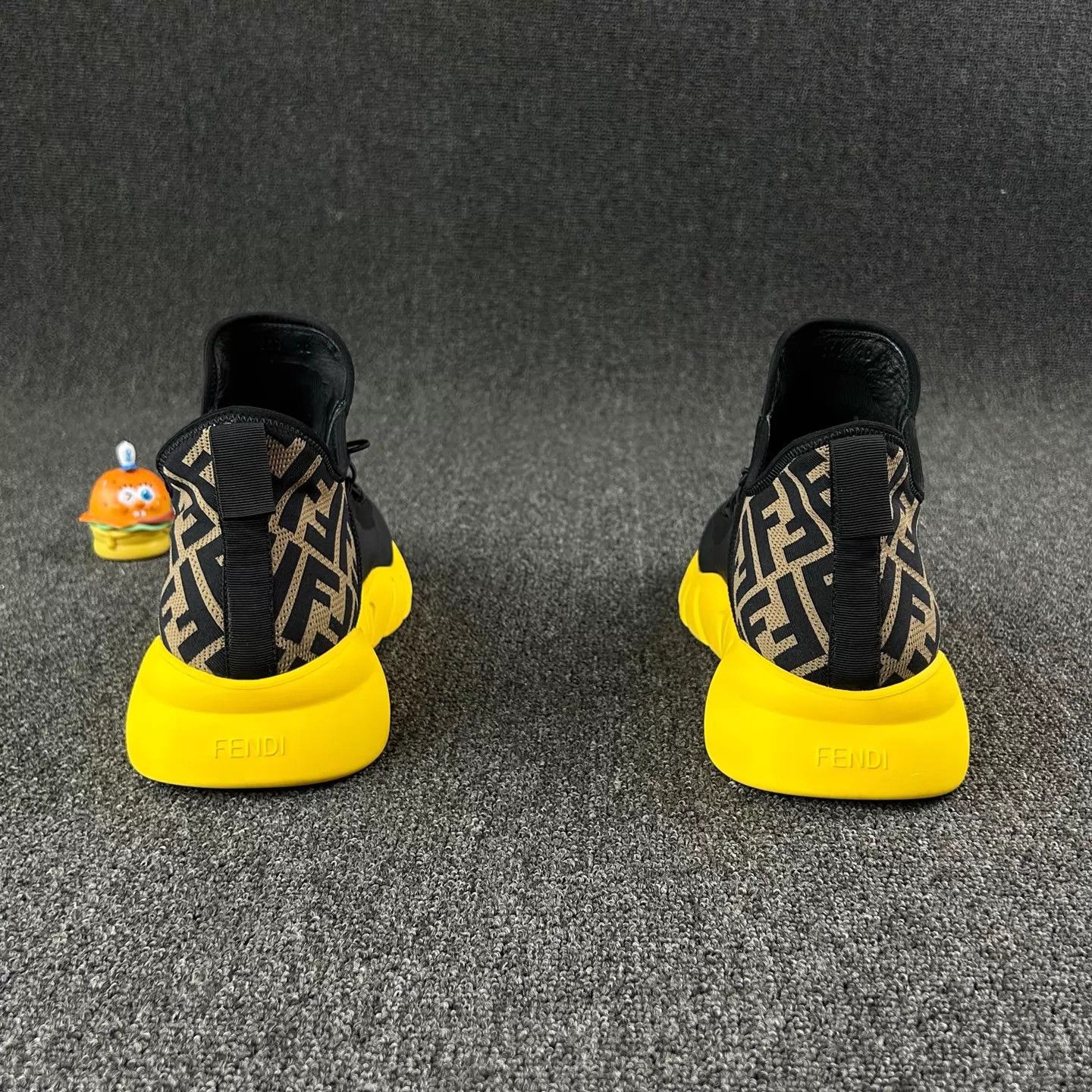 Fendi Fendi Knit Casual Sneaker FF Logo Size 44 HB6535 Size US 11 / EU 44 - 5 Thumbnail