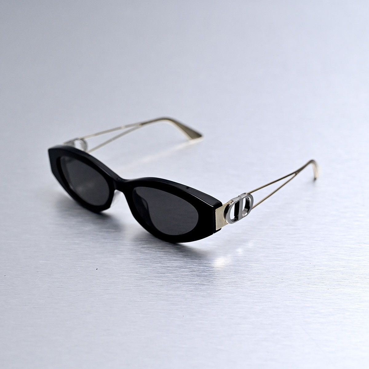 Dior DIOR 30MONTAIGNE B6I 12A0 SUNGLASSES Size ONE SIZE - 1 Thumbnail