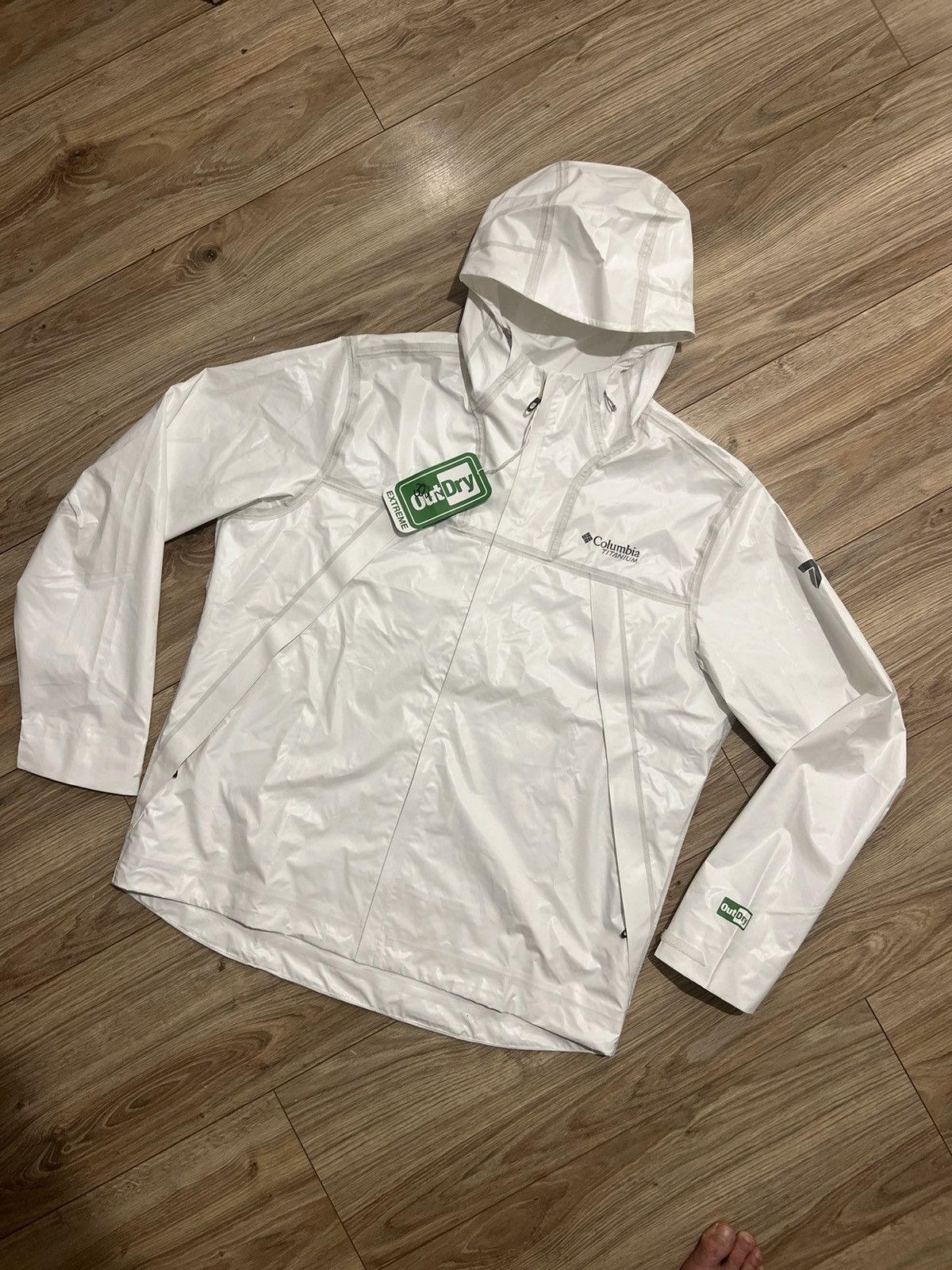 Columbia titanium white jacket online
