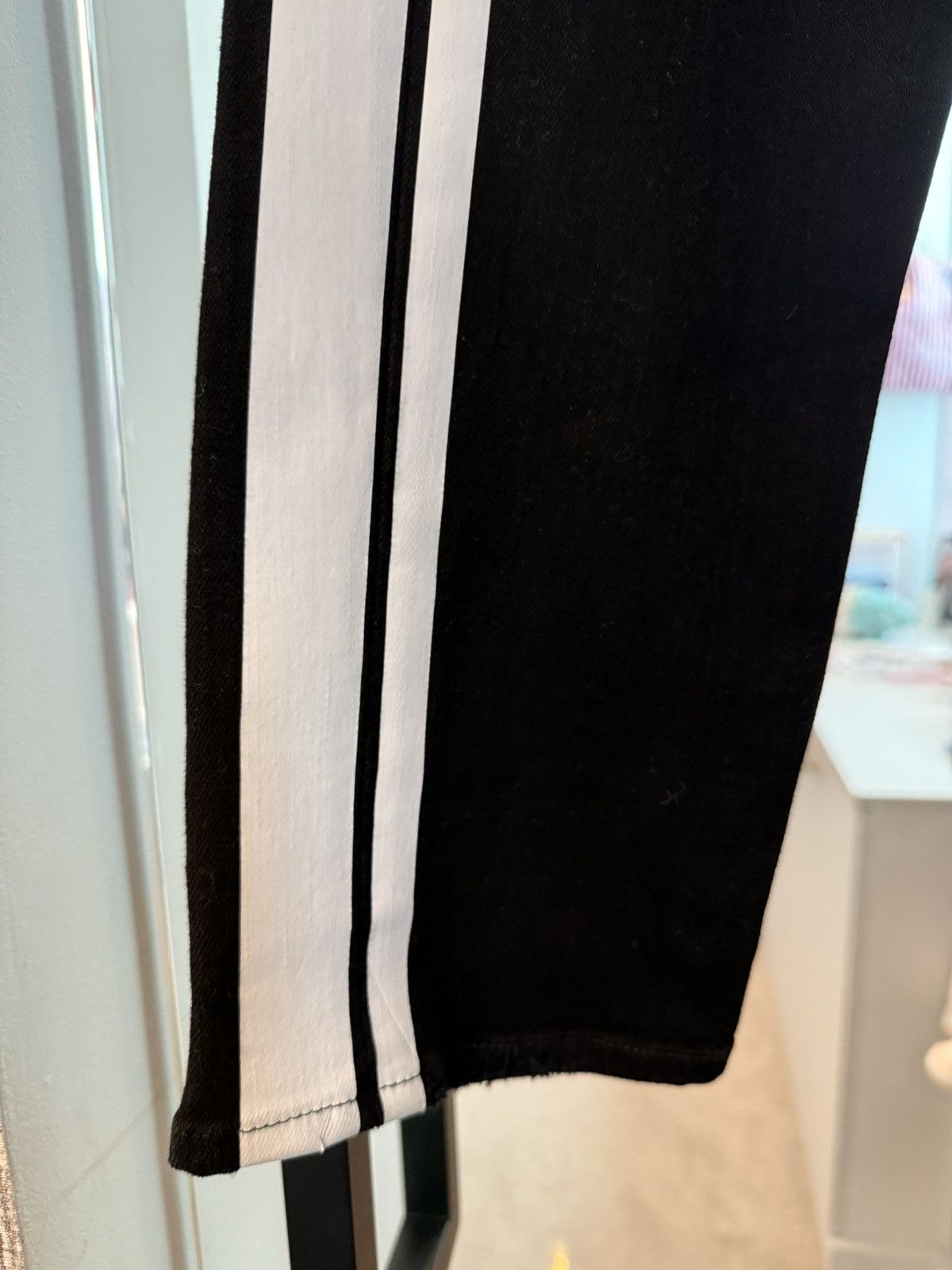 Amiri AMIRI Jeans, size 38 Size US 38 / EU 54 - 4 Thumbnail