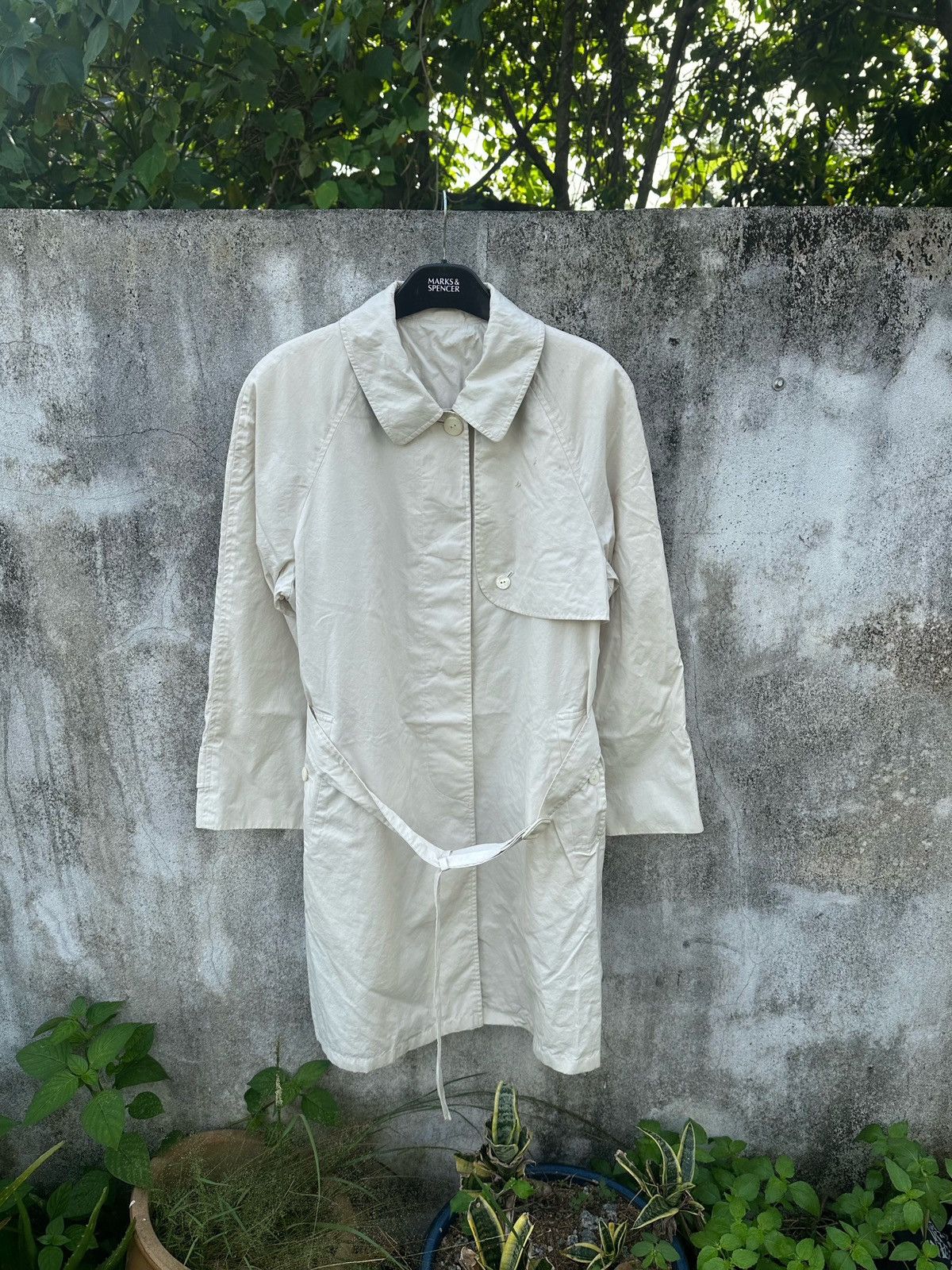 Burberry Burberry trench coat Size M / US 6-8 / IT 42-44 - 1 Thumbnail