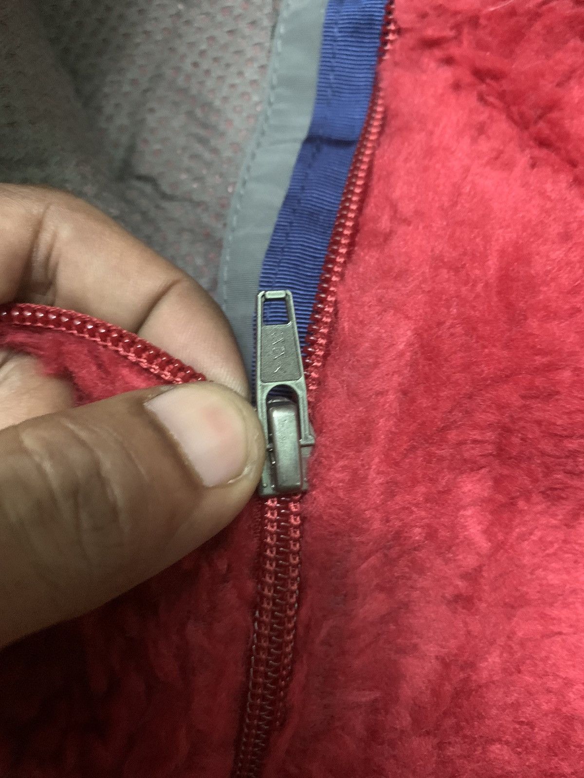 Patagonia × Vintage 90s PATAGONIA FLEECE JACKET RED COLOUR 🔥🔥 Size US L / EU 52-54 / 3 - 8 Thumbnail