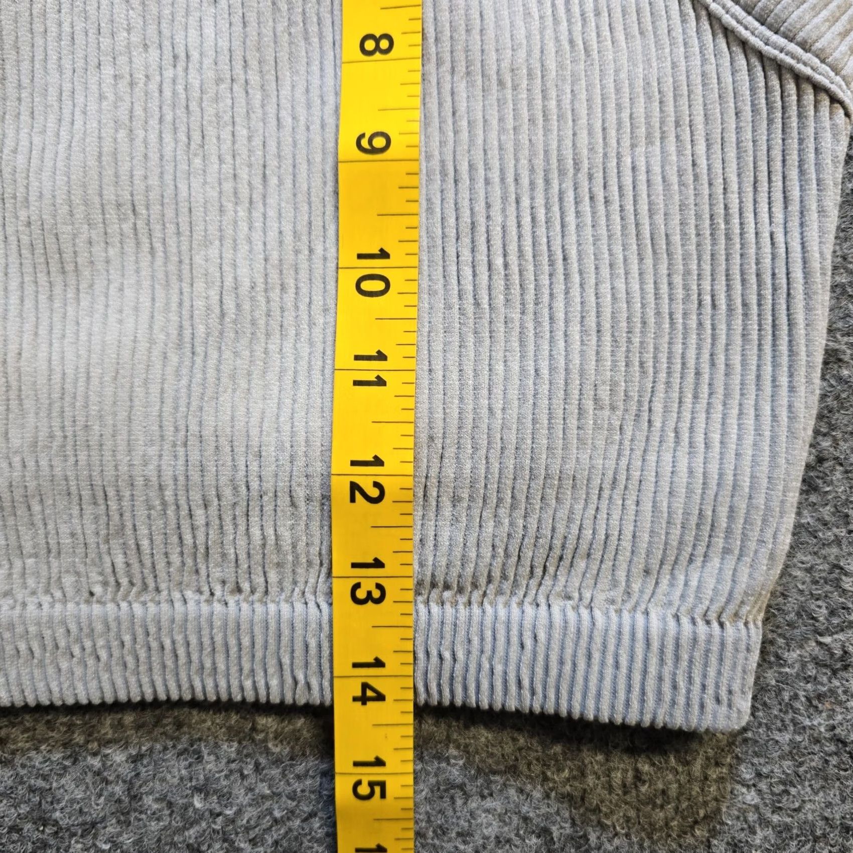Vintage Aerie Bra Top Women Size Medium Gray Superchill Seamless Ribbed High Neck Lounge Bralette Racerback Wireless Nylon Spandex Blend Shirt Size M / US 6-8 / IT 42-44 - 5 Thumbnail