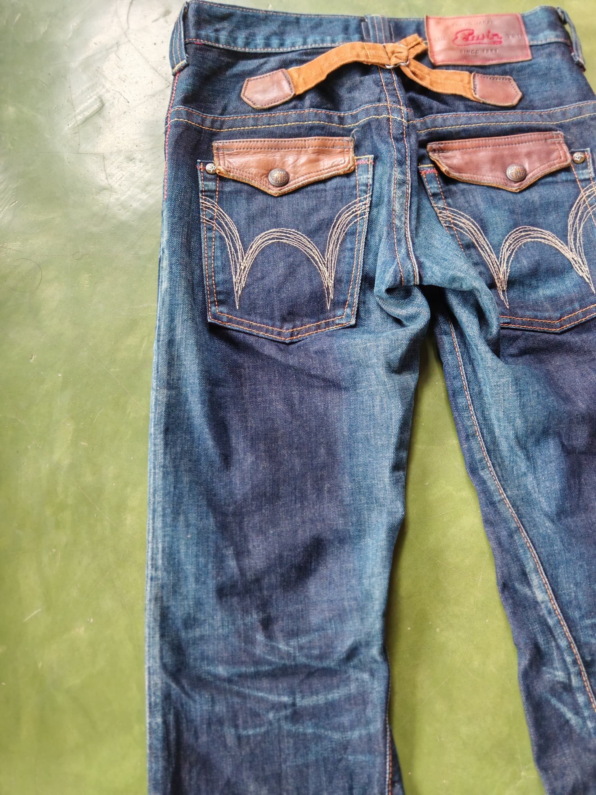Edwin 🔥90s Style Flared Spiral Edwin Sick Mudwash Jeans Size US 29 - 6 Thumbnail