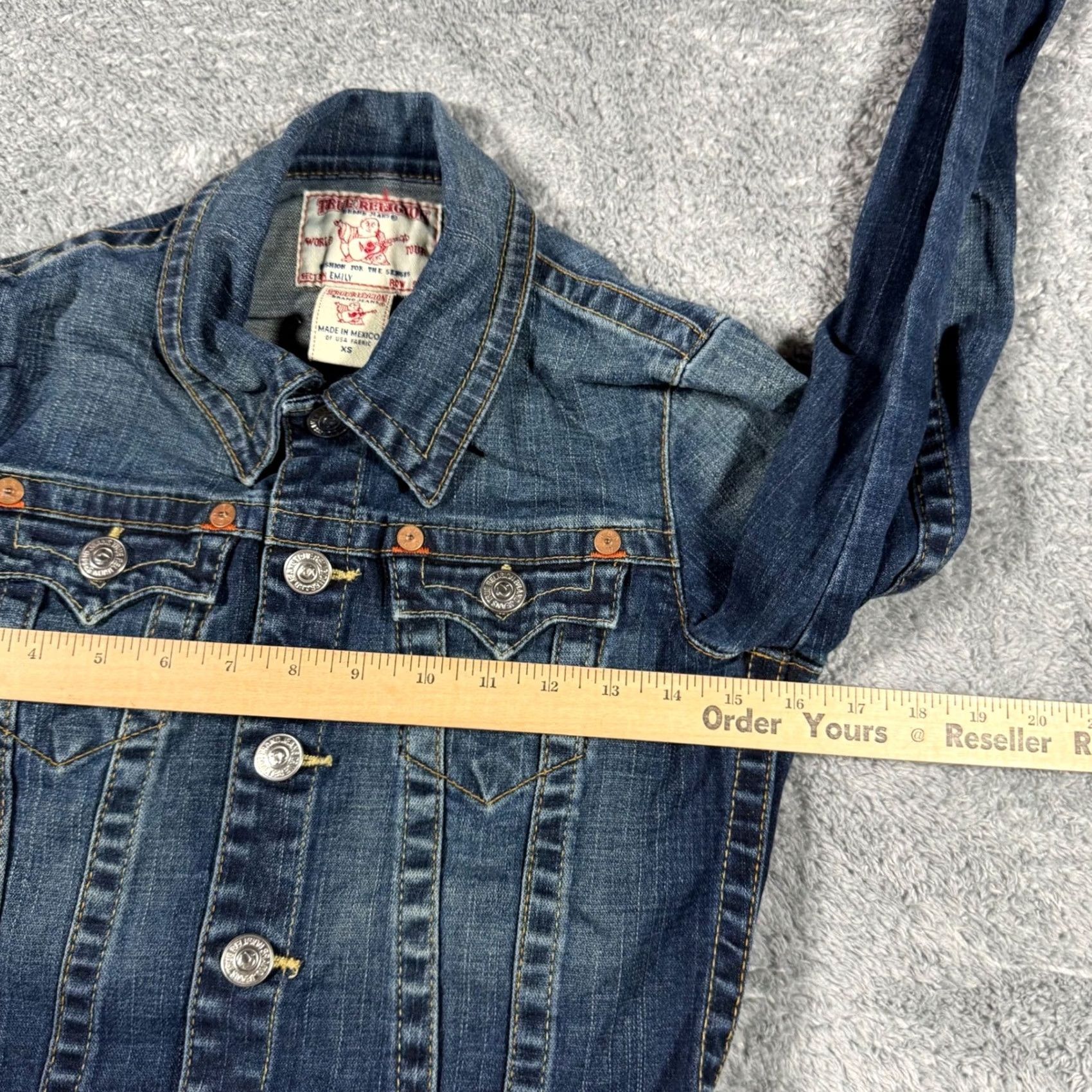 True Religion VINTAGE True Religion Denim Jacket Womens XS Blue Button Front Collared Pockets Slim Casual Denim Jacket Size XS / US 0-2 / IT 36-38 - 6 Thumbnail