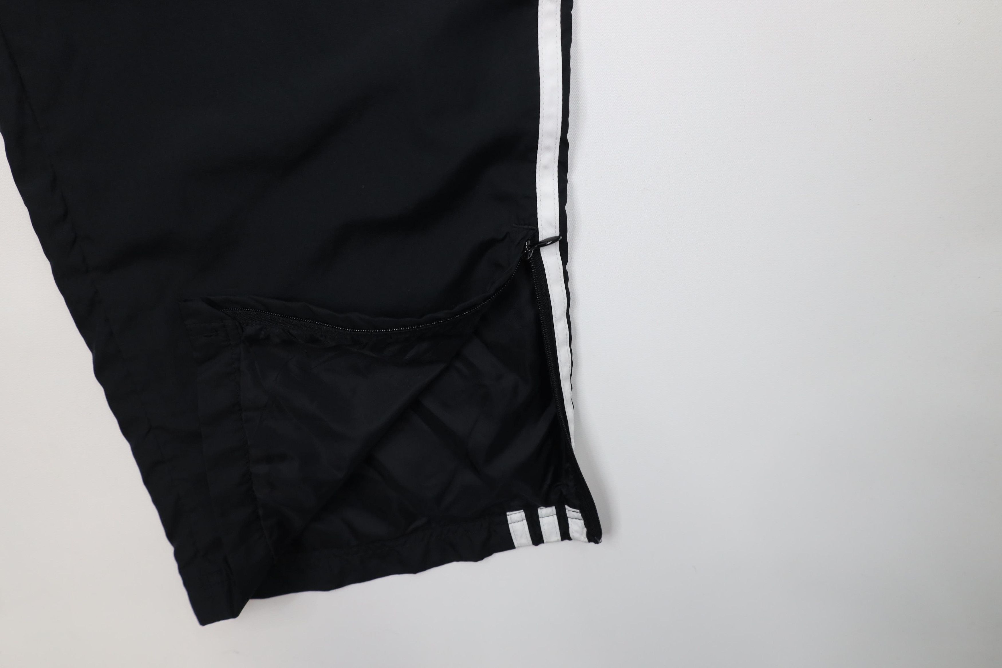 Adidas Vintage Y2K Adidas Spell Lined Wide Leg Windbreaker Pants Size 30" / US 8 / IT 44 - 5 Thumbnail
